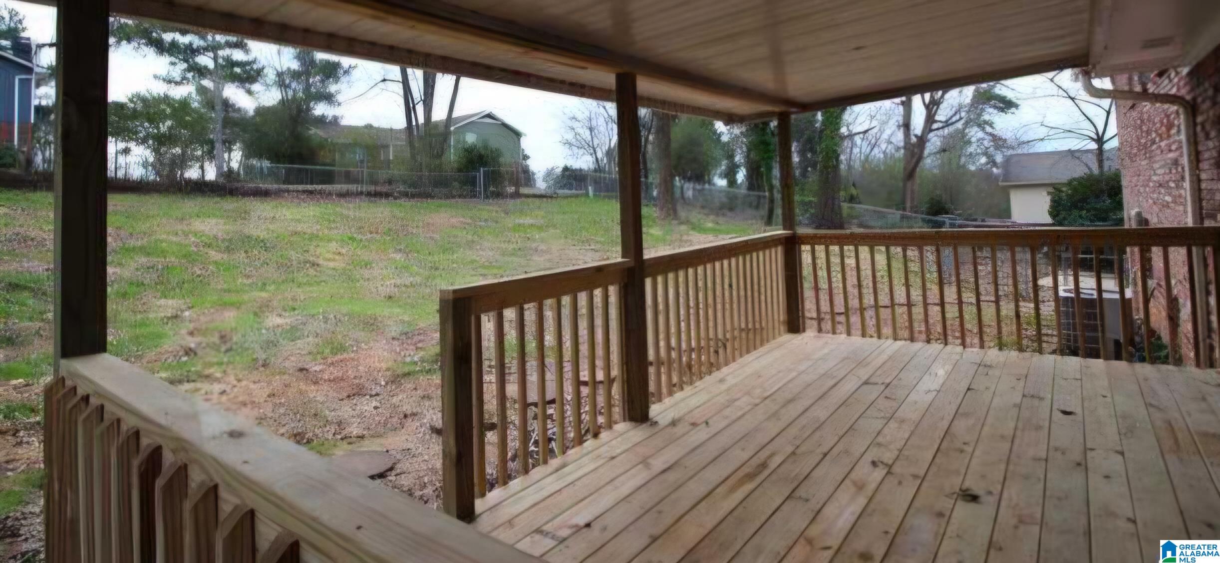 909 NW 19TH COURT