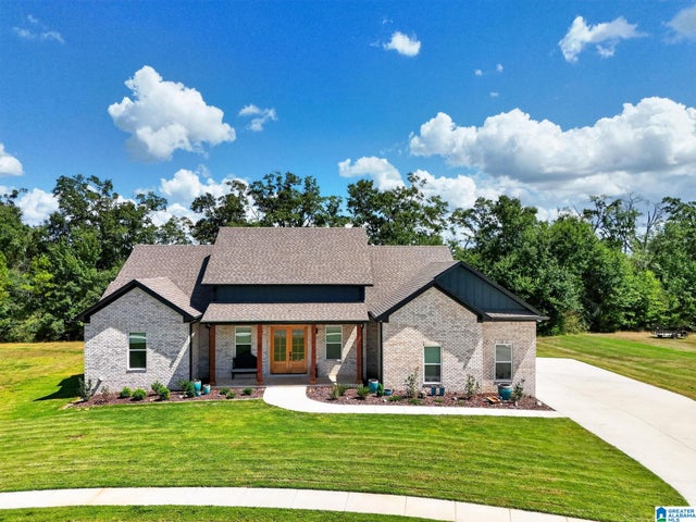 105 CREST LOOP ROAD