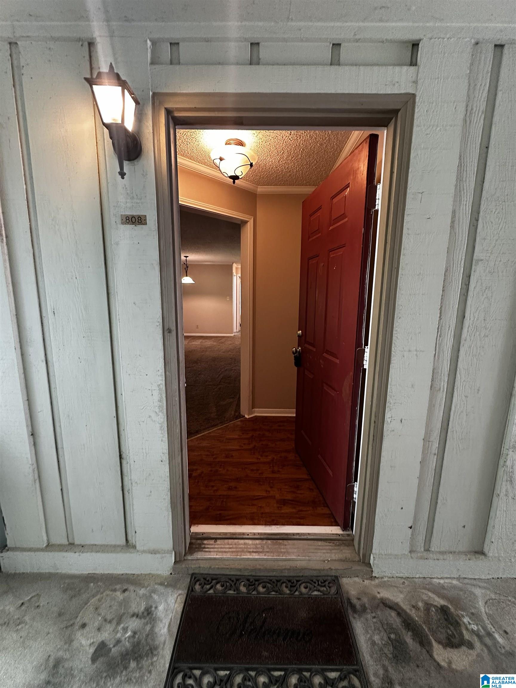 808 GABLES DRIVE 808