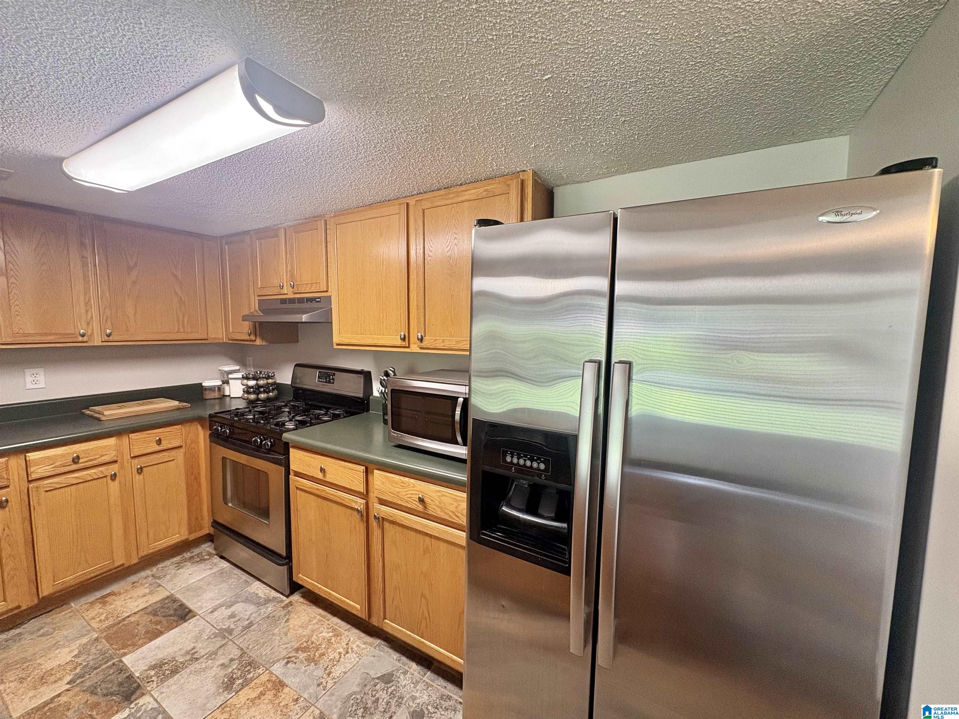 5008 CHESHIRE COURT