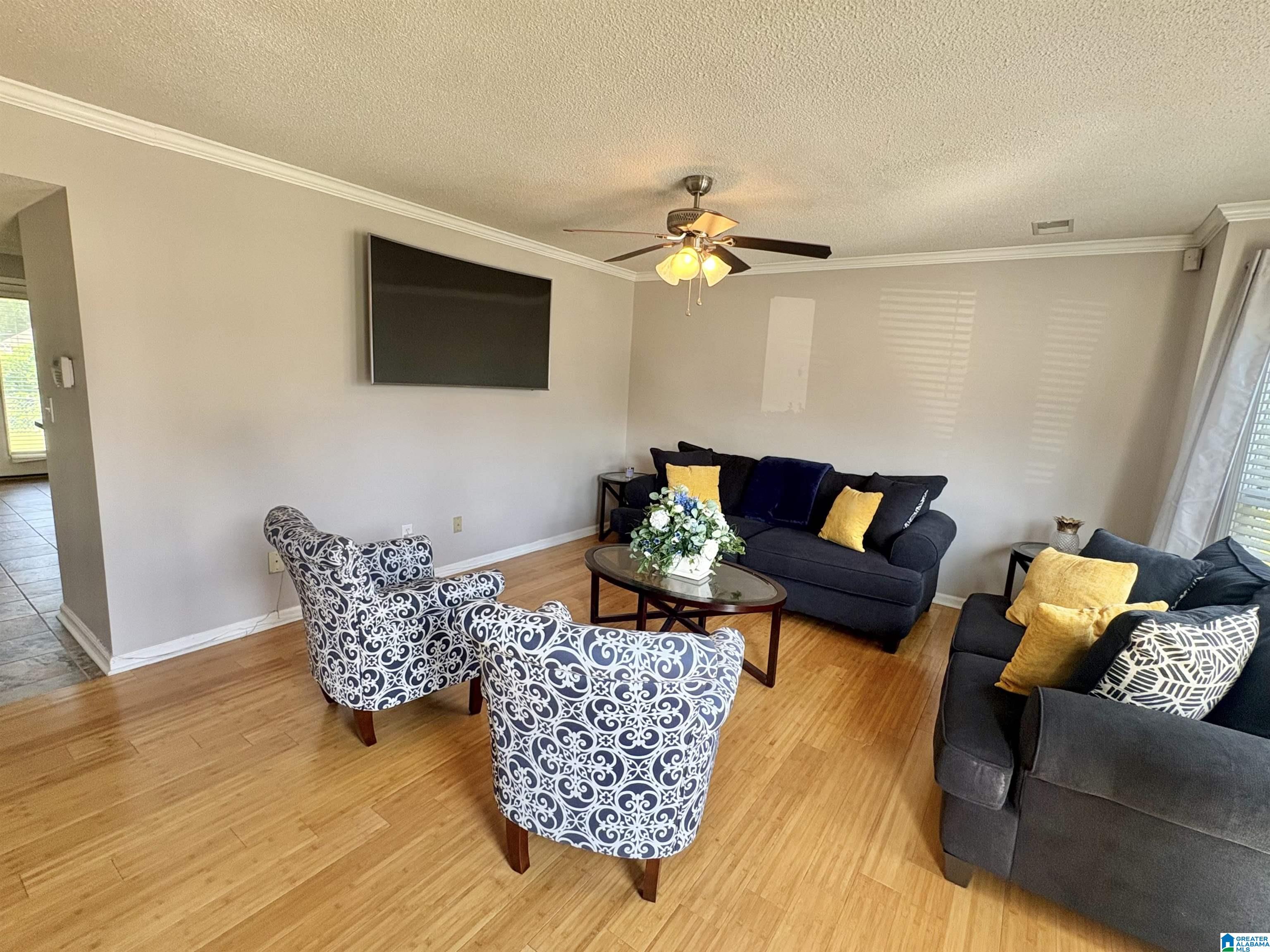 5008 CHESHIRE COURT