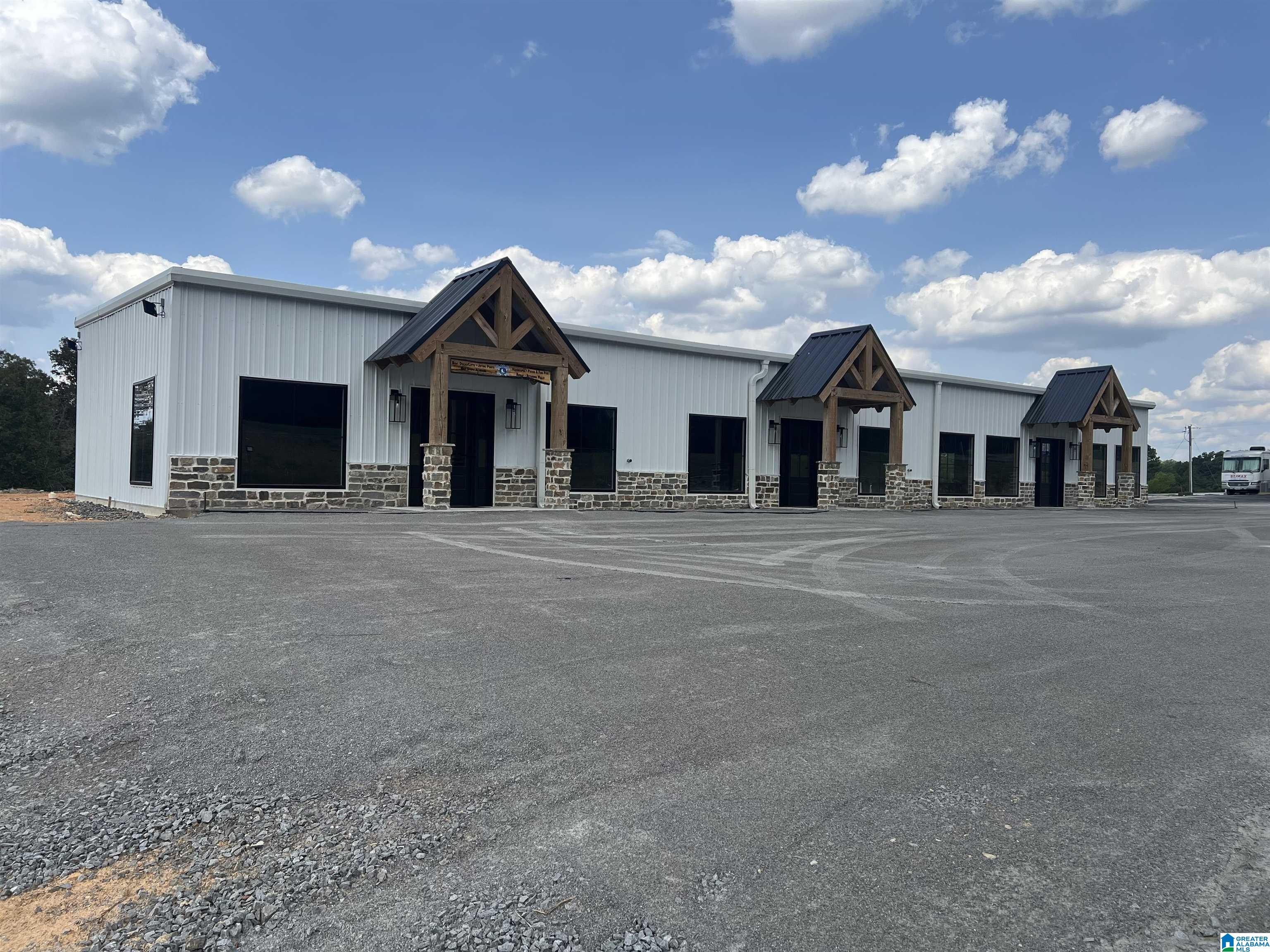 3870 HIGHWAY 69 Unit 3