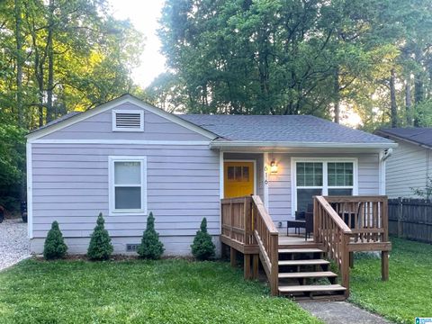 616 60TH PLACE S BIRMINGHAM AL 35212