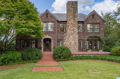3212 SALISBURY ROAD MOUNTAIN BROOK AL 35213