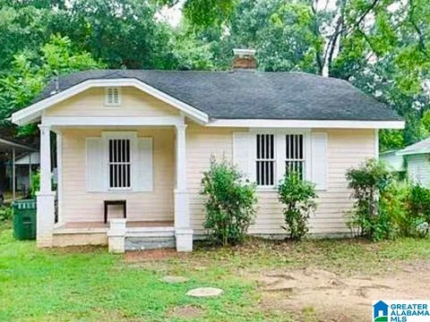 Photo of 2413 Palmetto Street, MONTGOMERY, AL 36107 (MLS # 21449320)