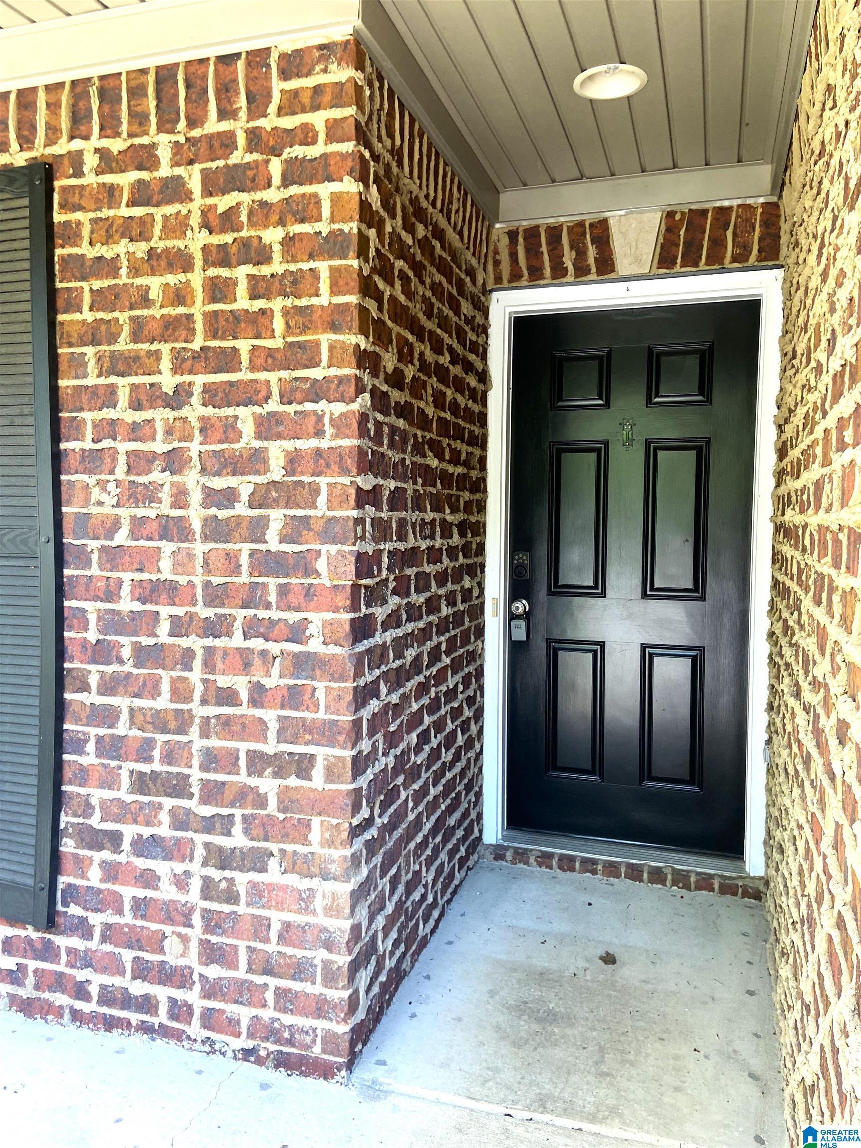 258 FOREST LAKES DRIVE