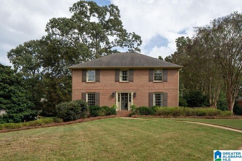 3444 CREEKWOOD DRIVE VESTAVIA HILLS AL 35243