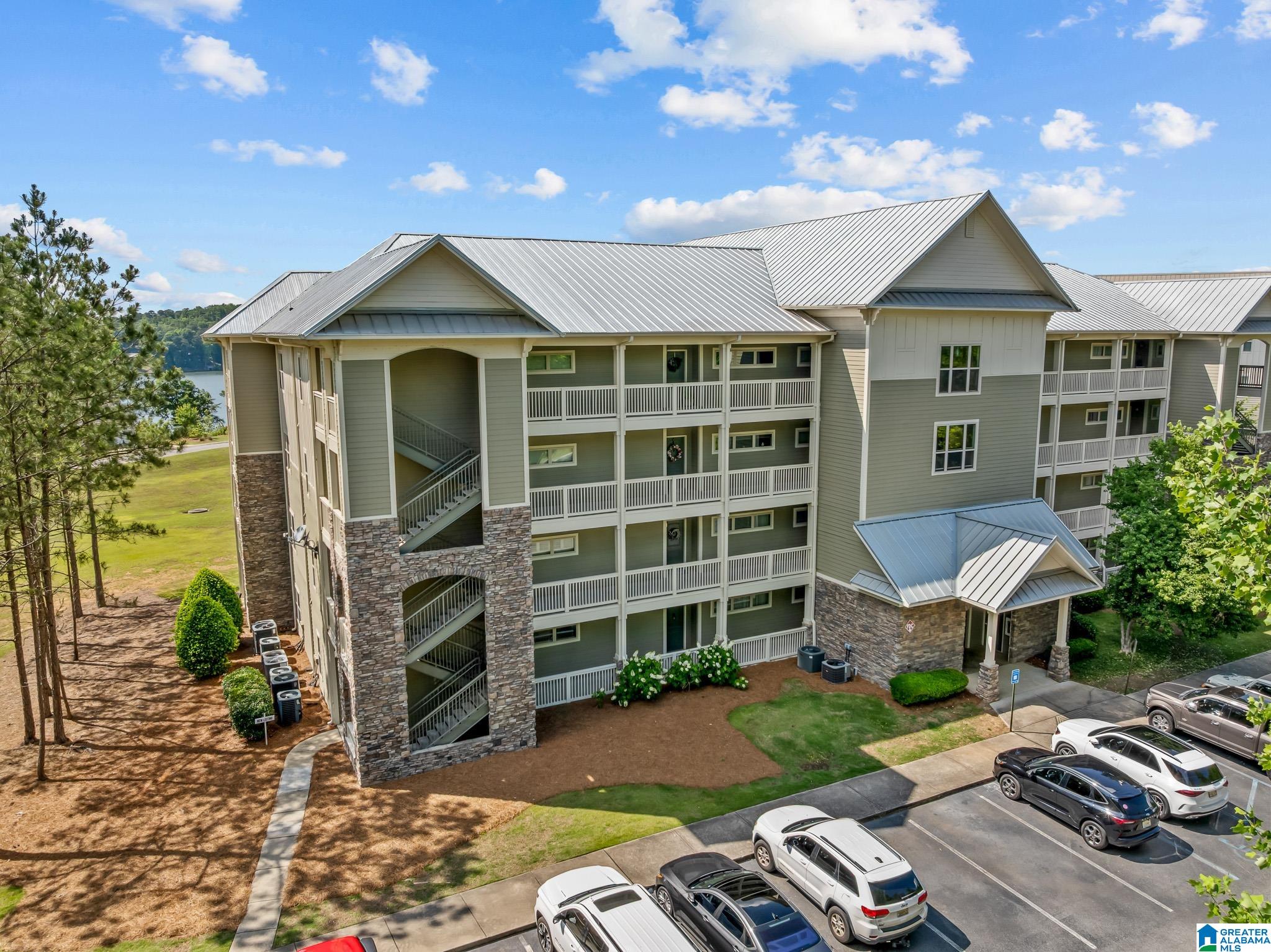 475 RIVER FOREST LANE 4240