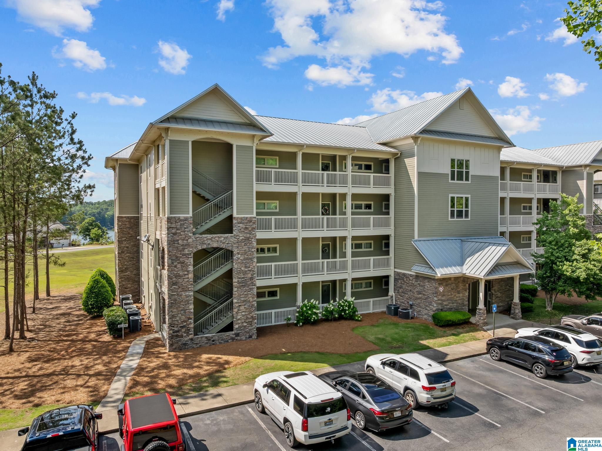 475 RIVER FOREST LANE 4240