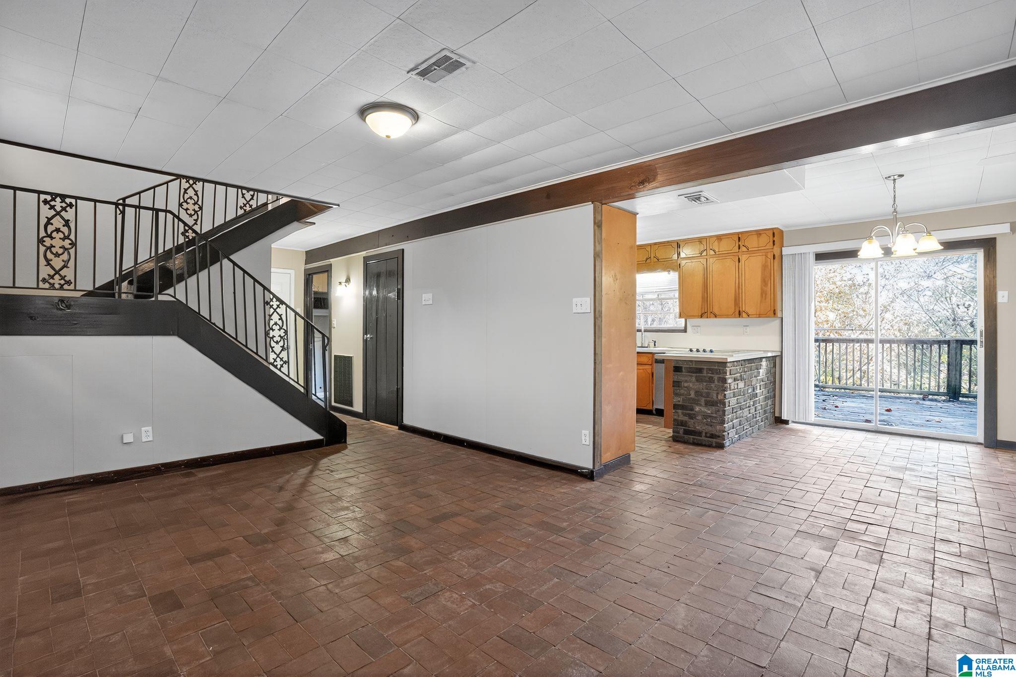 431 PORTERCREST ROAD