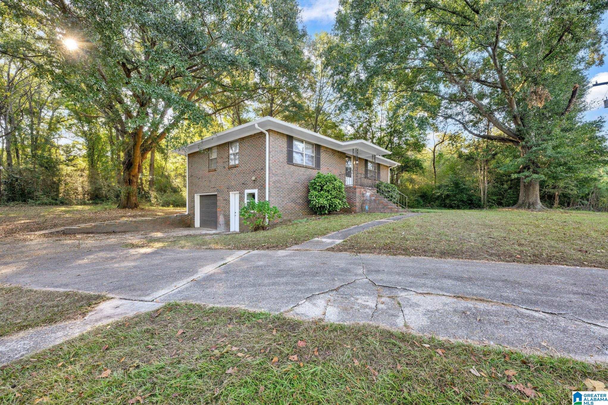 212 HILLCREST ROAD