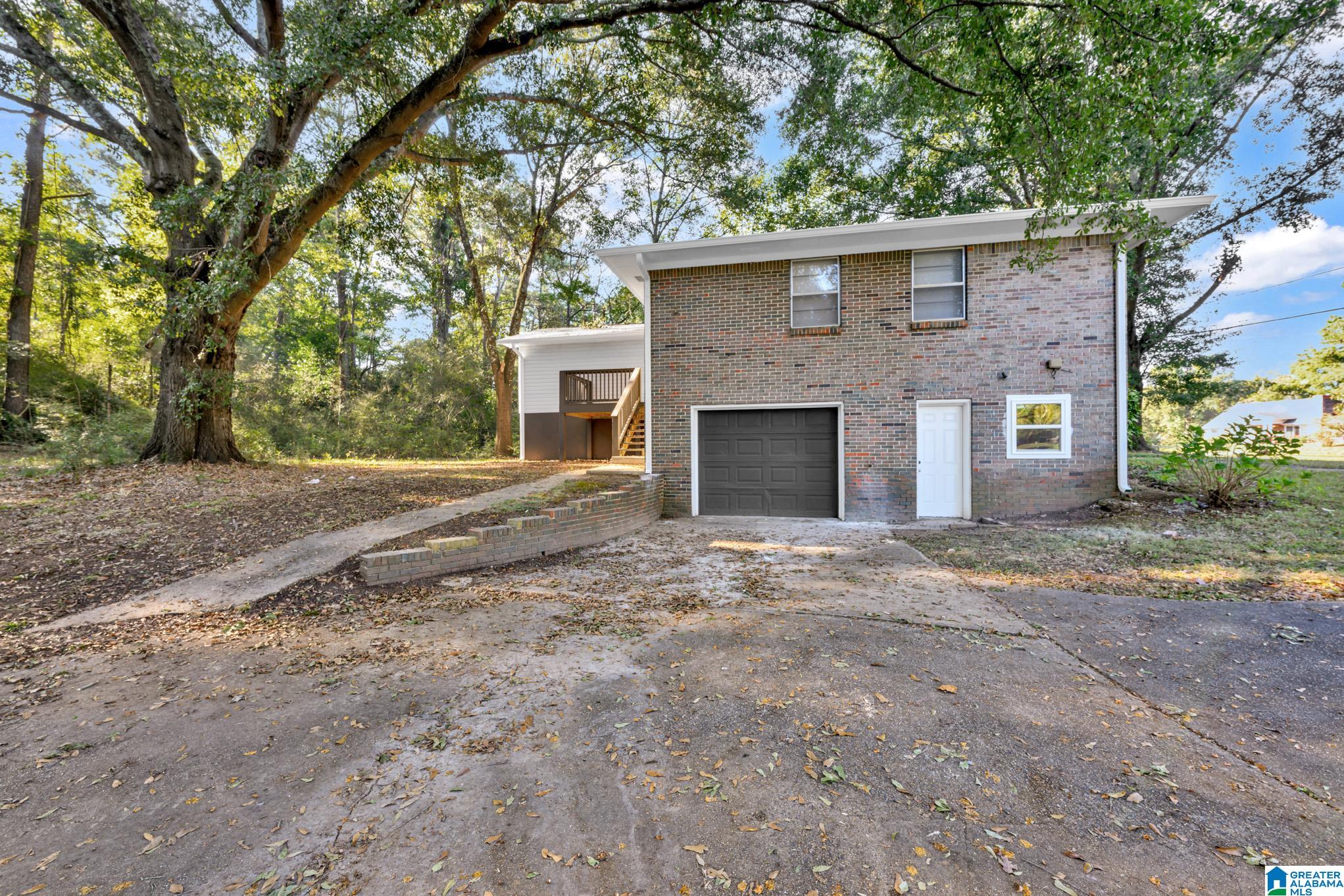 212 HILLCREST ROAD