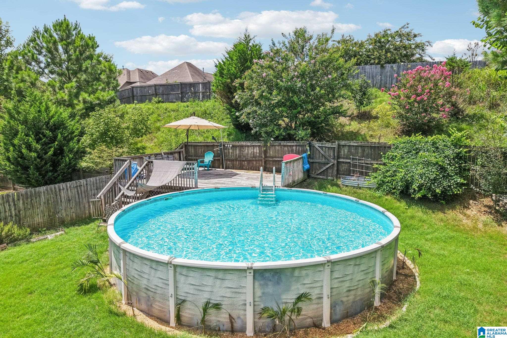318 GLEN CROSS WAY