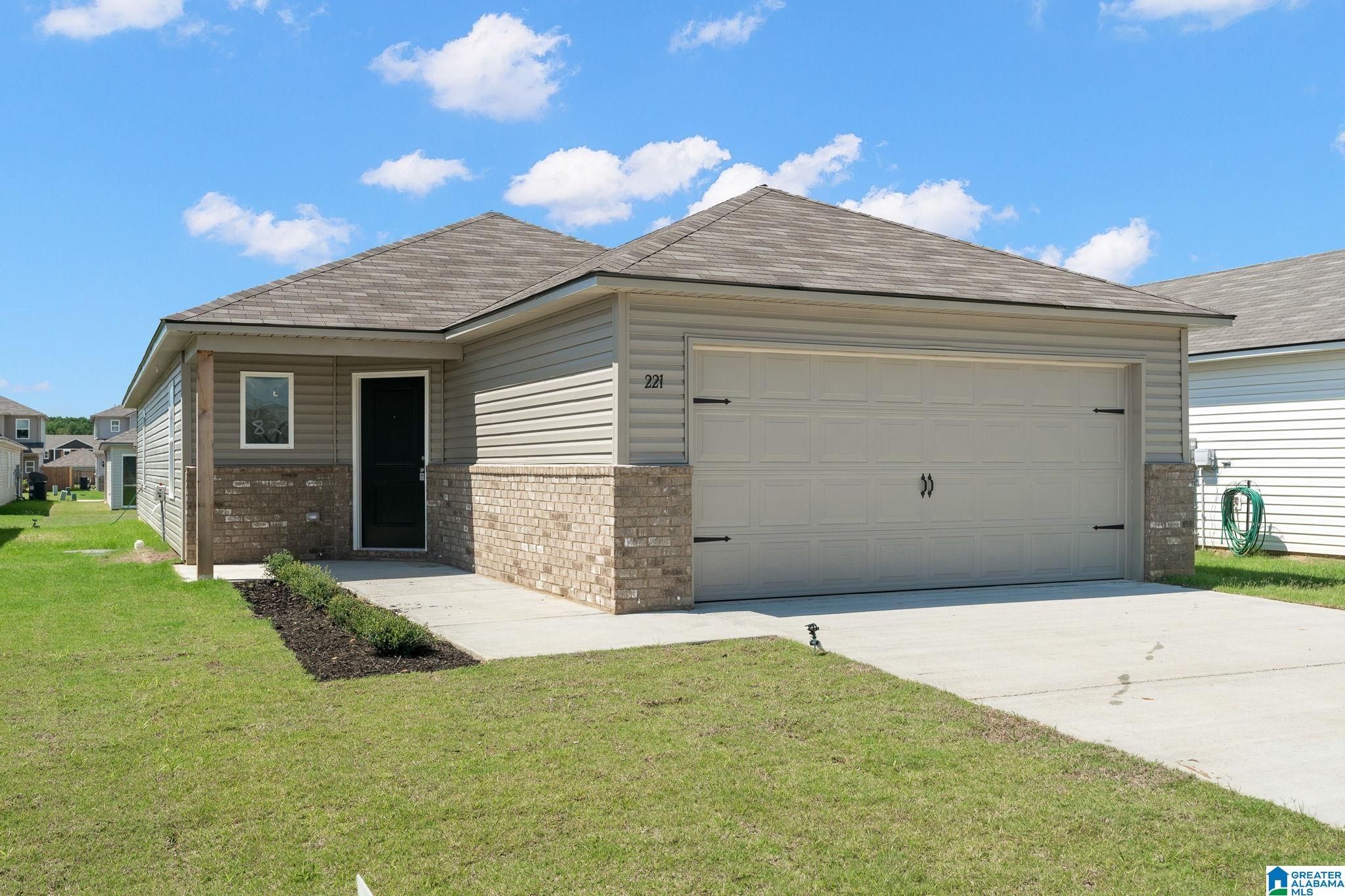 35 TAYLOR LANE