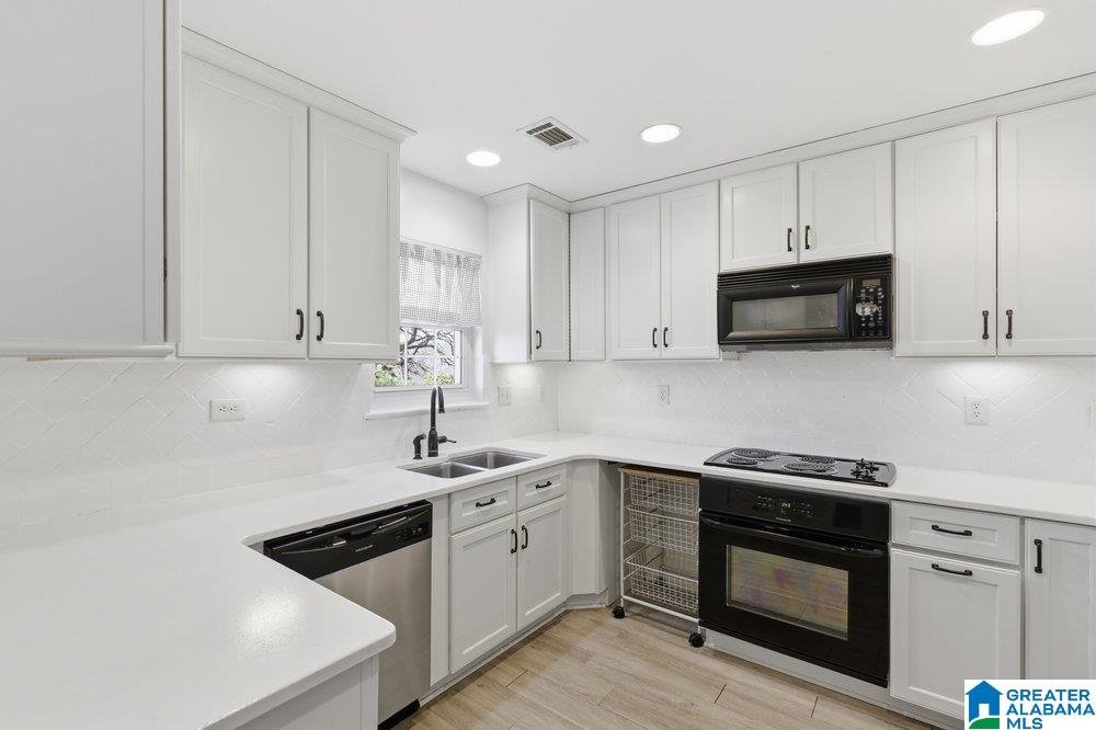 2108 MONTREAT DRIVE D