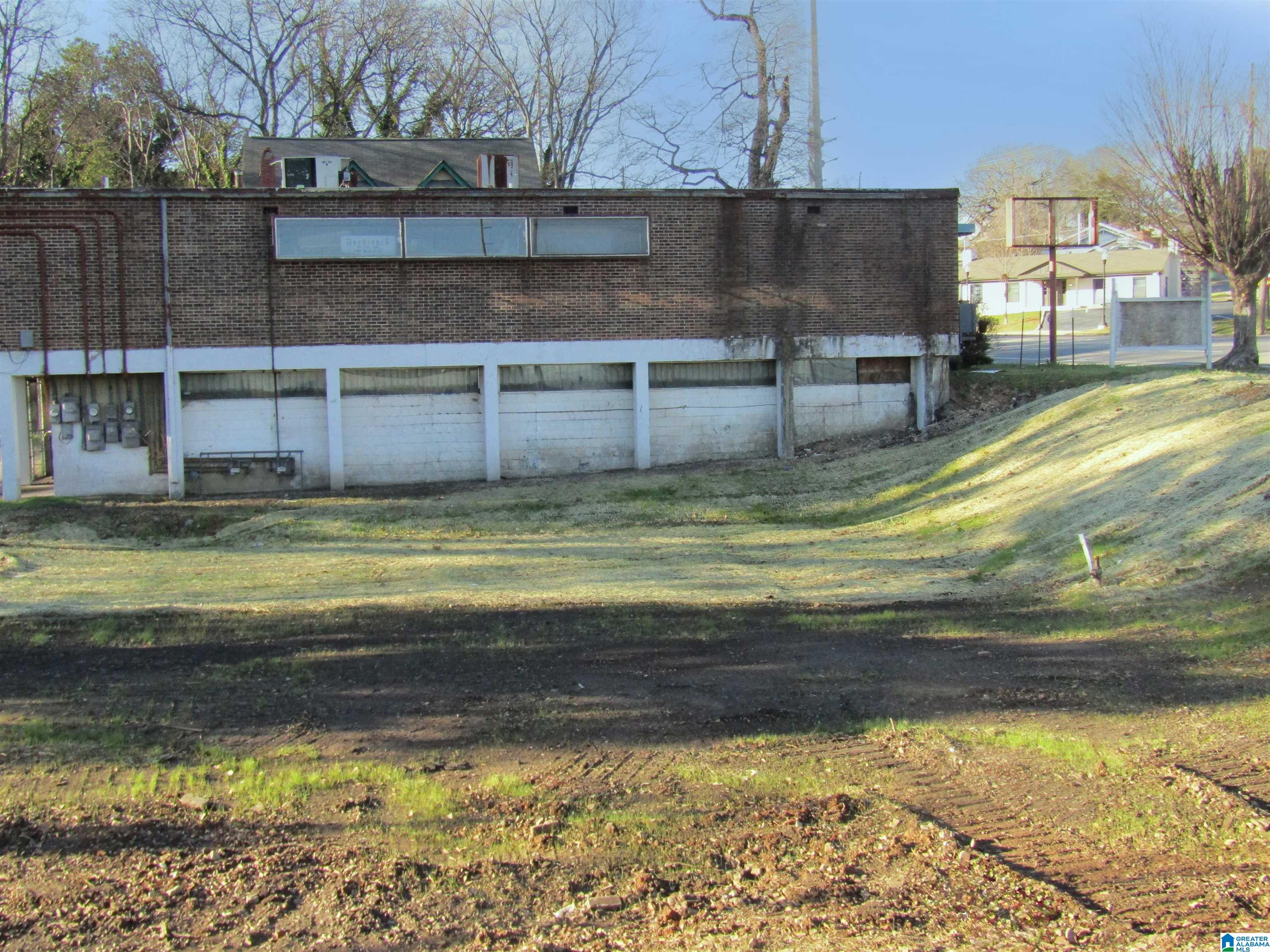 3060 ENSLEY AVENUE 1