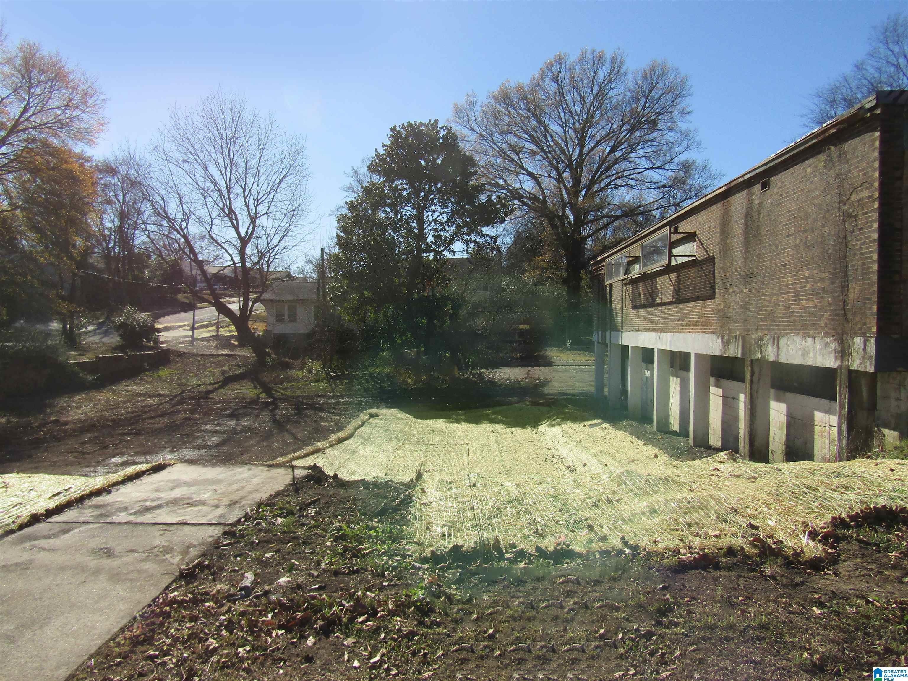 3060 ENSLEY AVENUE 1