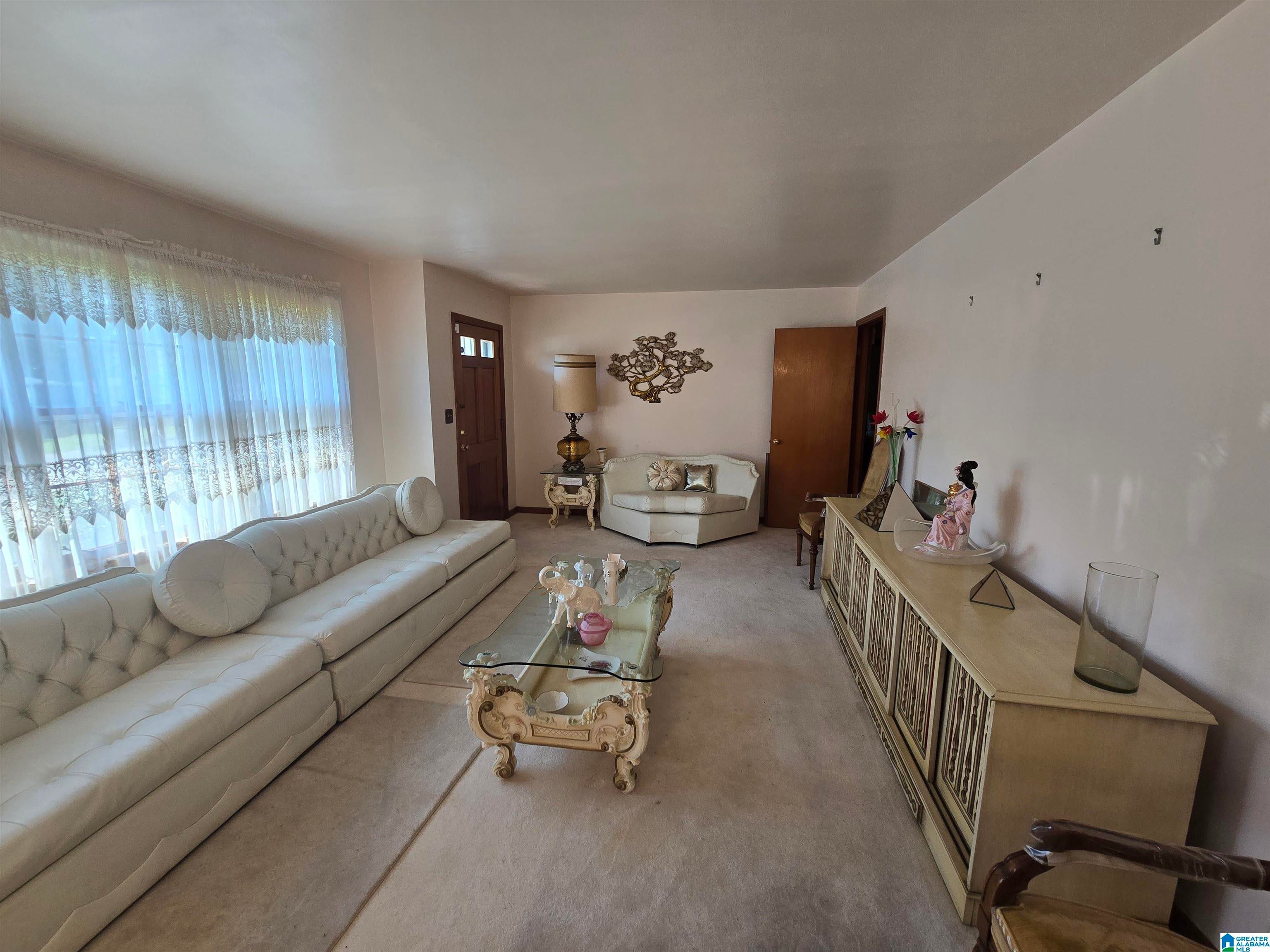 556 GOLDENROD DRIVE
