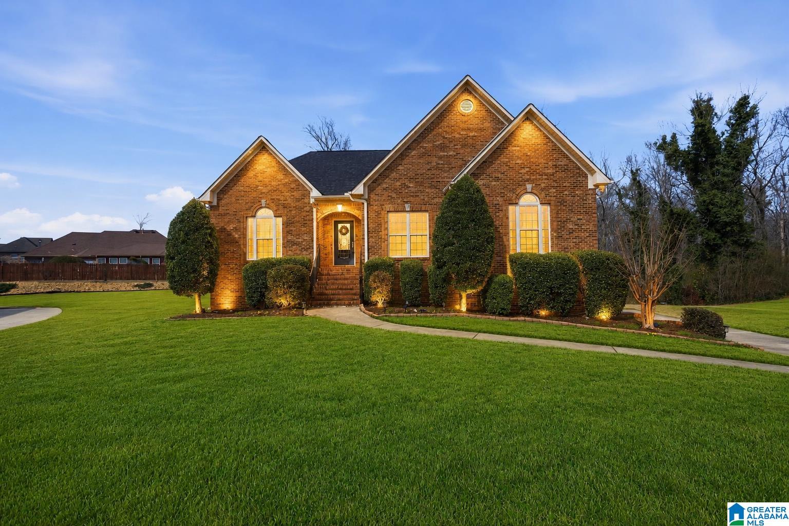 Photo 1 of 43 — 4710 THORNHILL ROAD, GARDENDALE, AL 35071