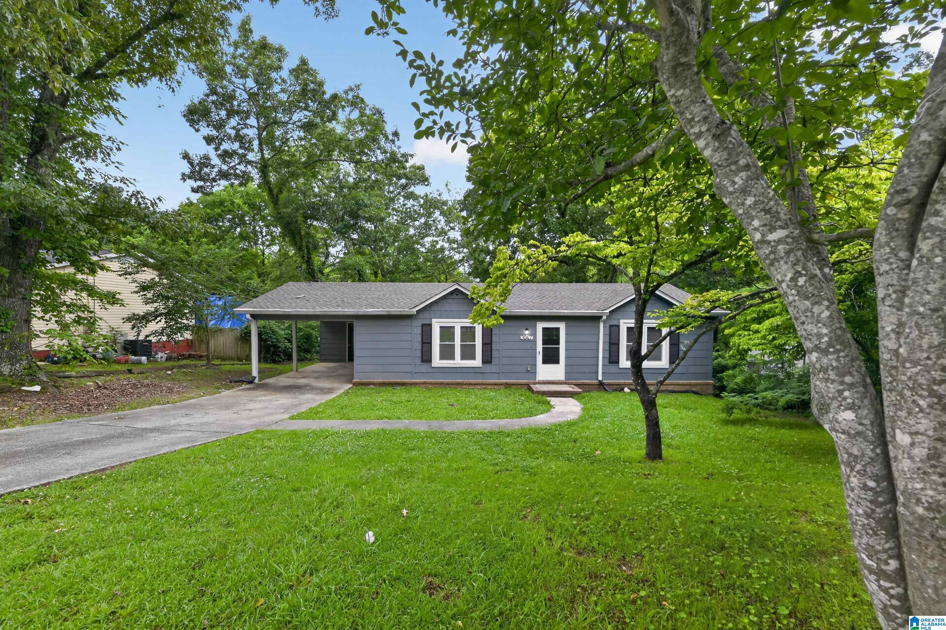 3047 APPLE VALLEY LANE