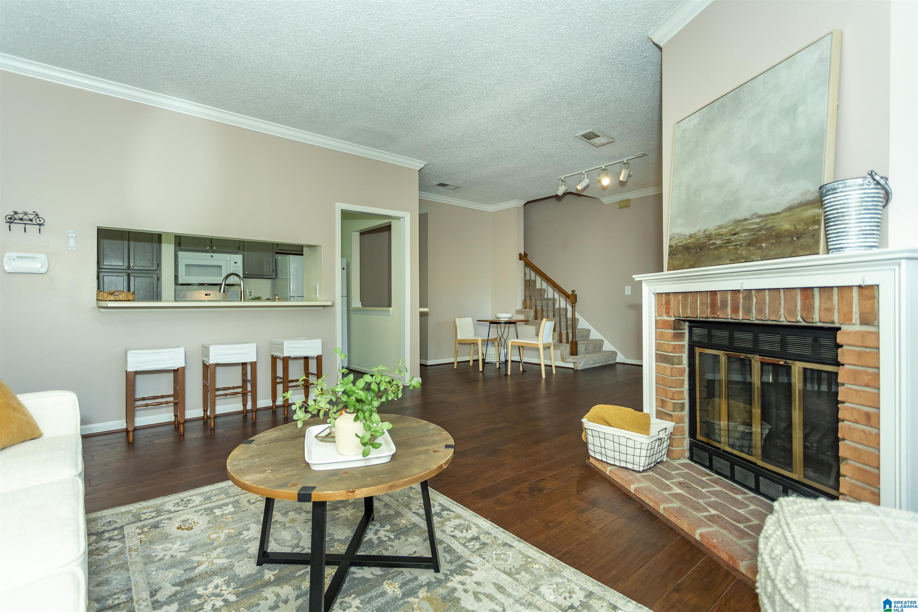 1974 WATERFORD PLACE