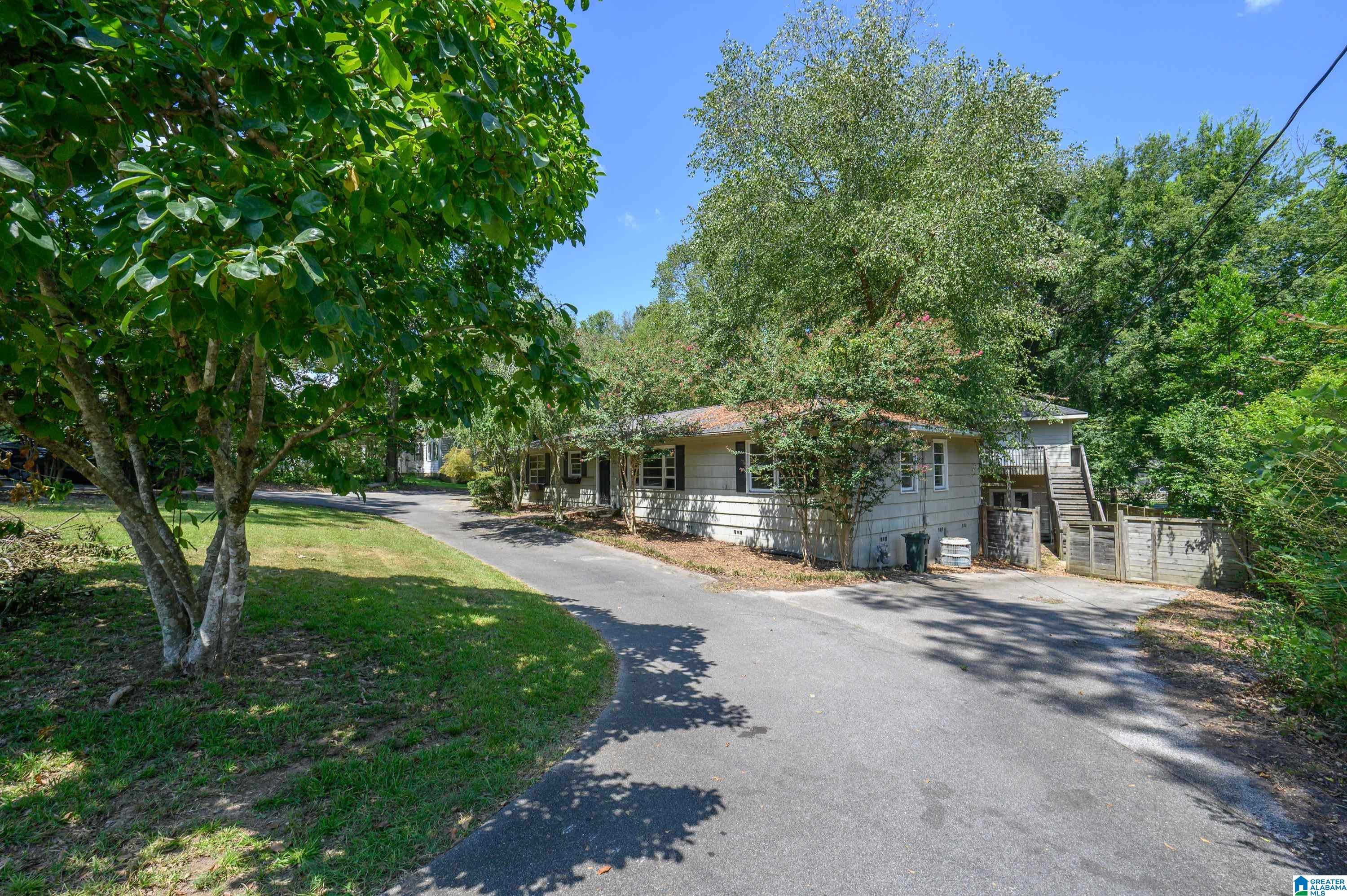 3016 LA HAVEN CIRCLE