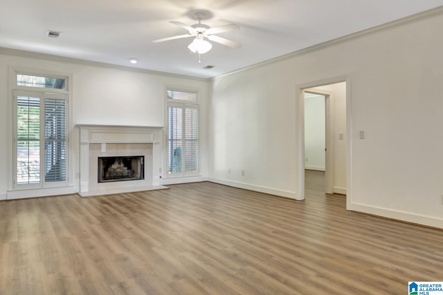 1056 RIVERCHASE COVE