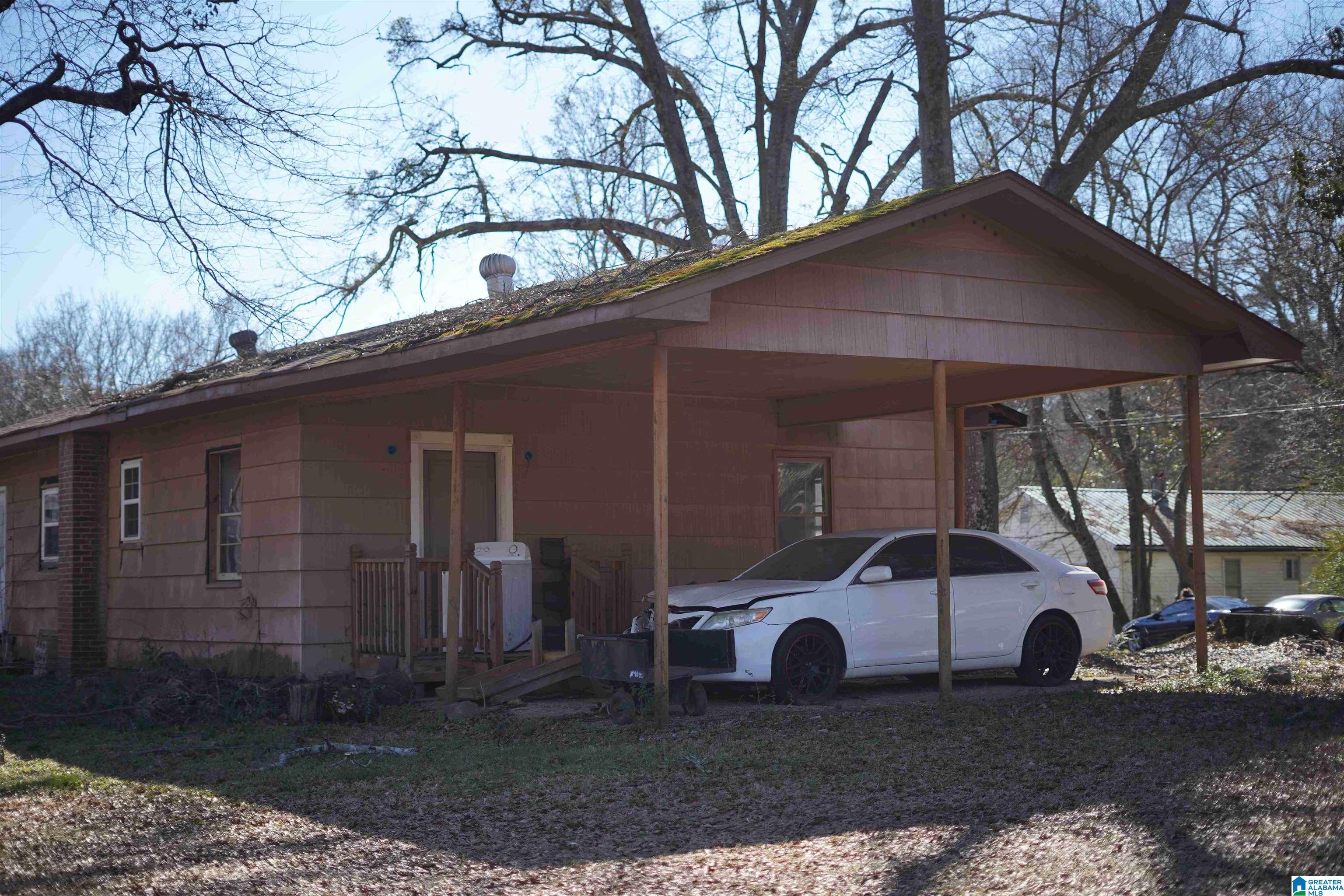 1922 BRACKETT LOOP ROAD