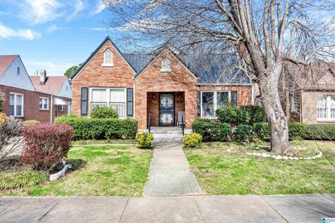 1820 SAINT CHARLES COURT SW BIRMINGHAM AL 35211