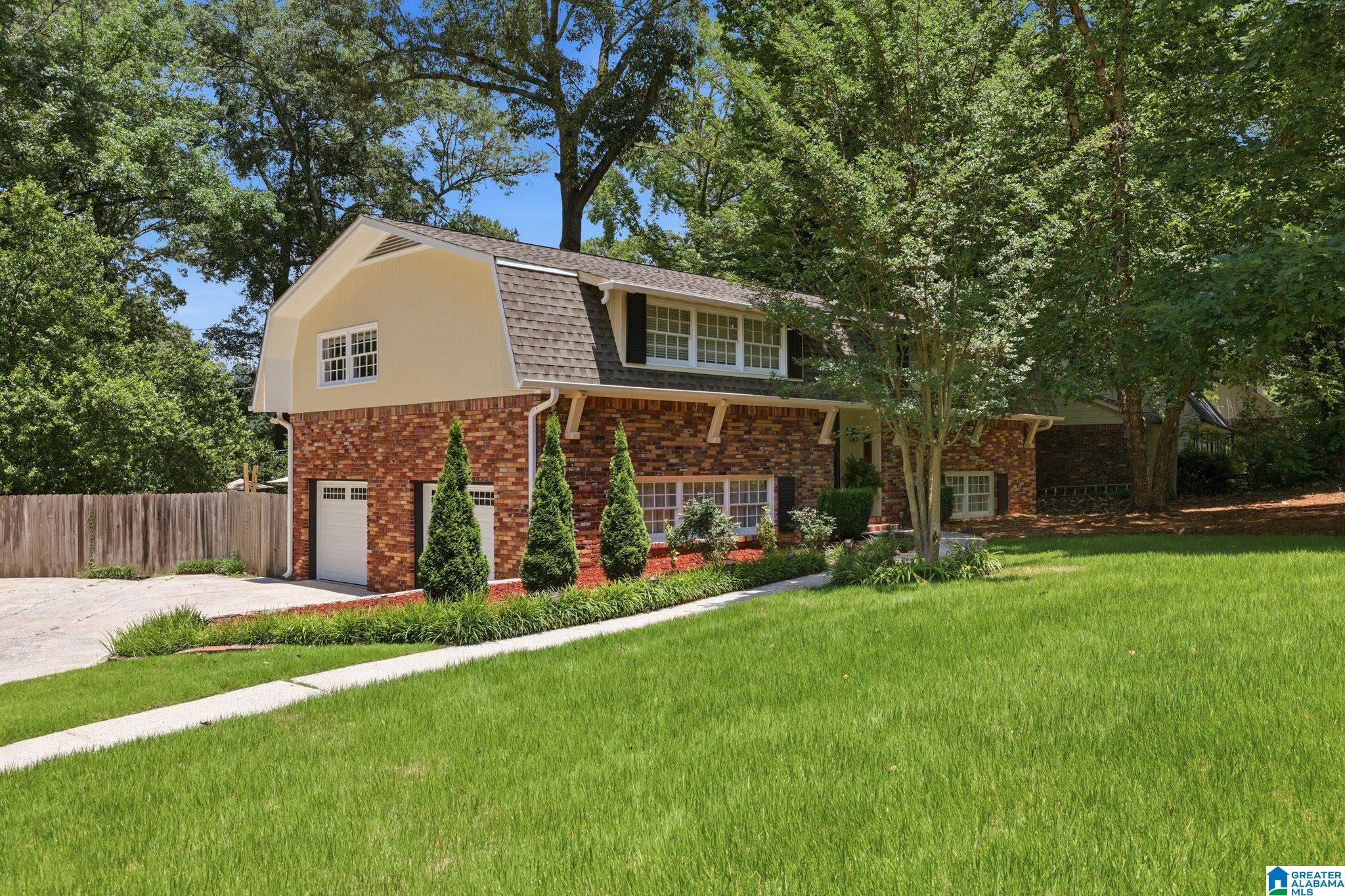 3249 MONTE DORO DRIVE