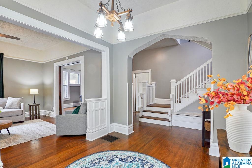 1402 17TH STREET S