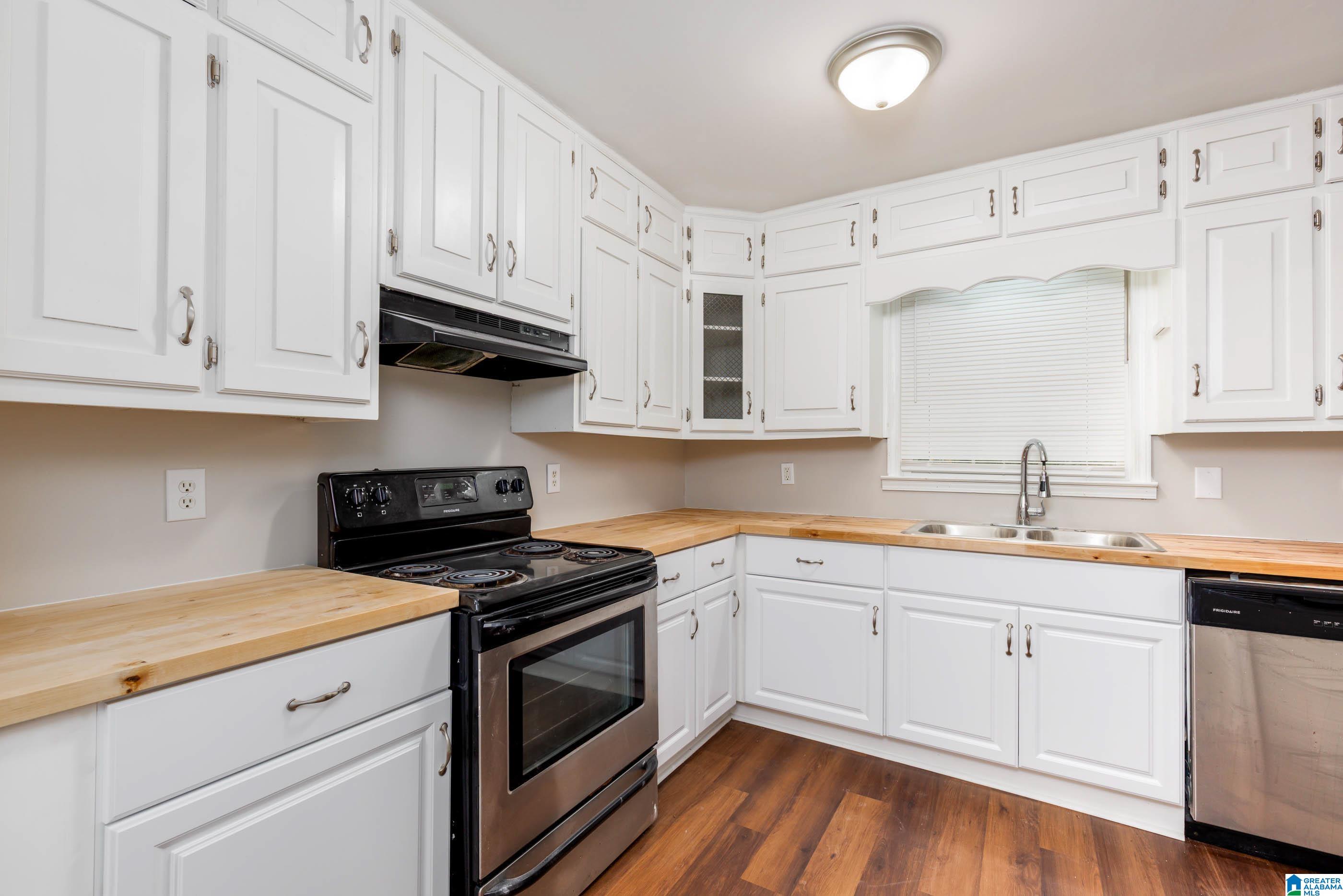 1777 LAUREL BROOK LANE