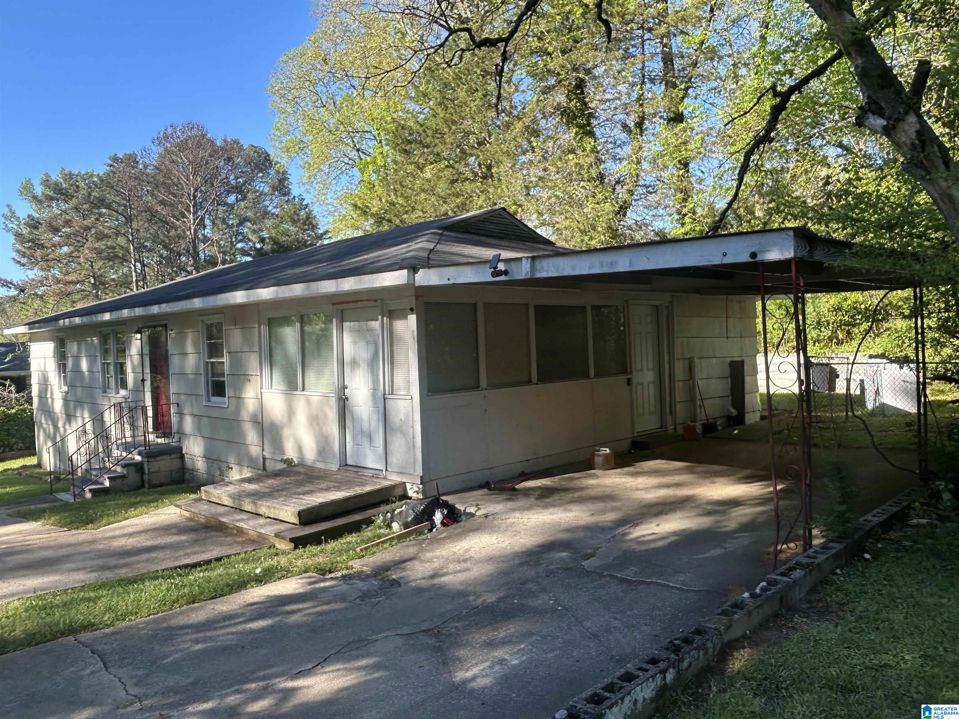 1224 LYNN ACRES DRIVE