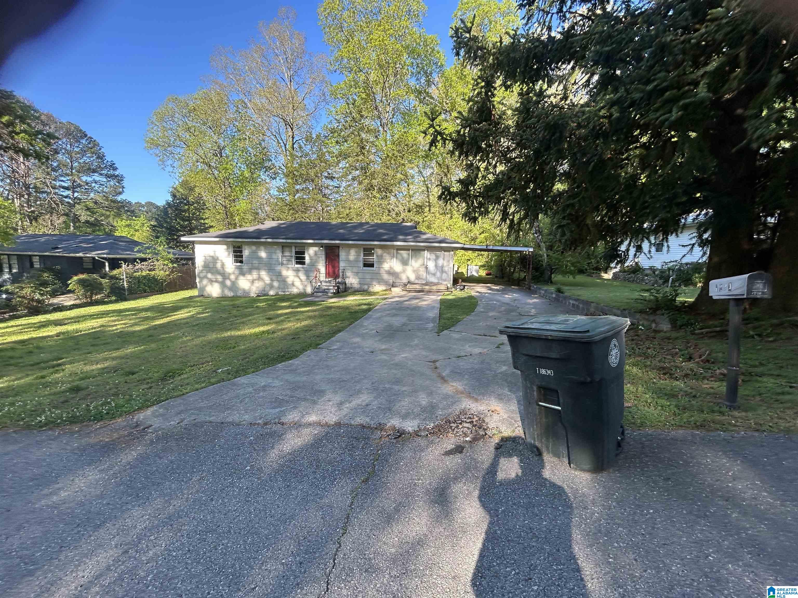 1224 LYNN ACRES DRIVE