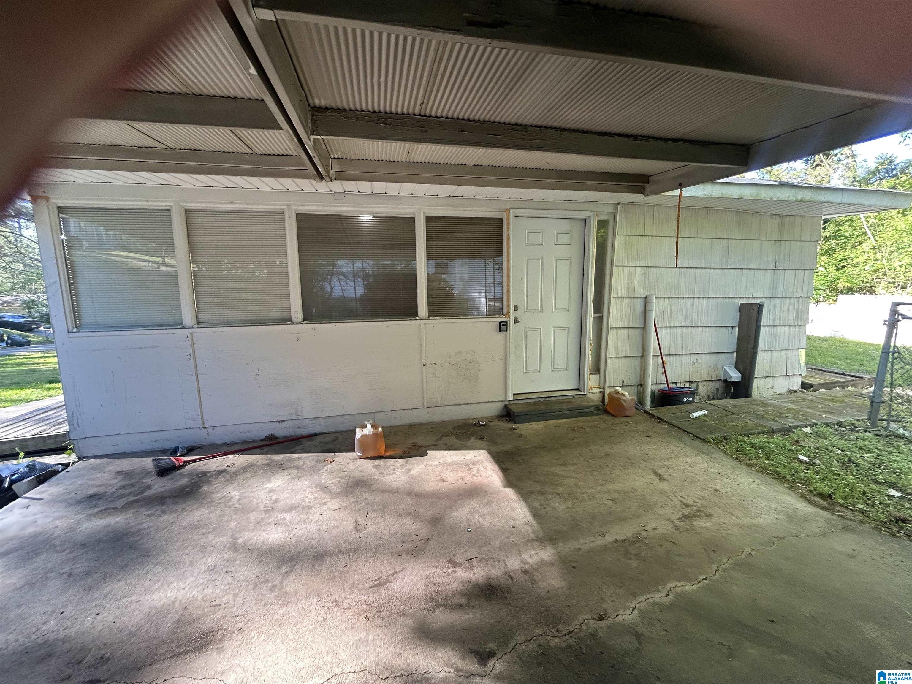 1224 LYNN ACRES DRIVE