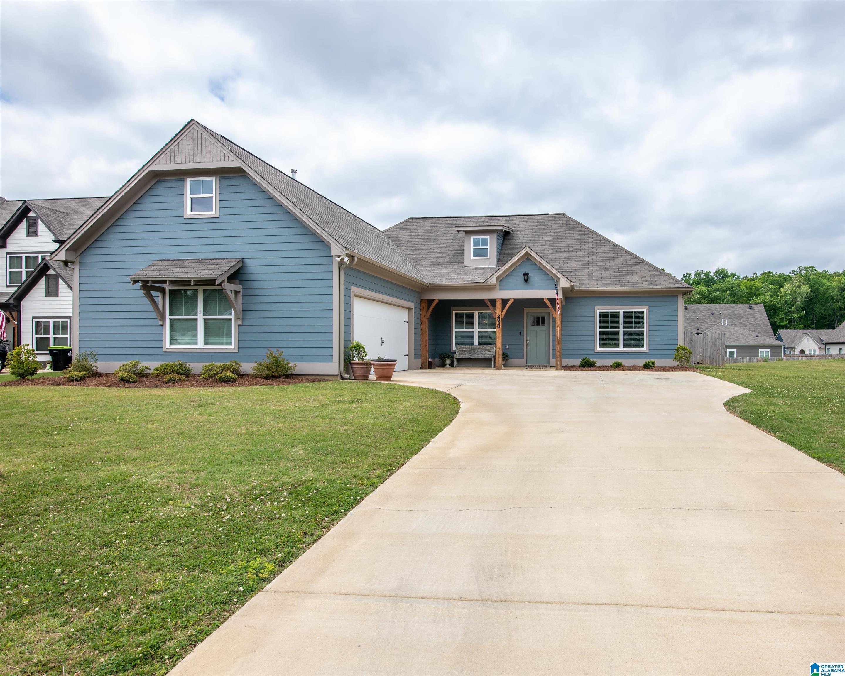 Photo 1 of 24 — 2030 BAXTER AVENUE, SPRINGVILLE, AL 35146