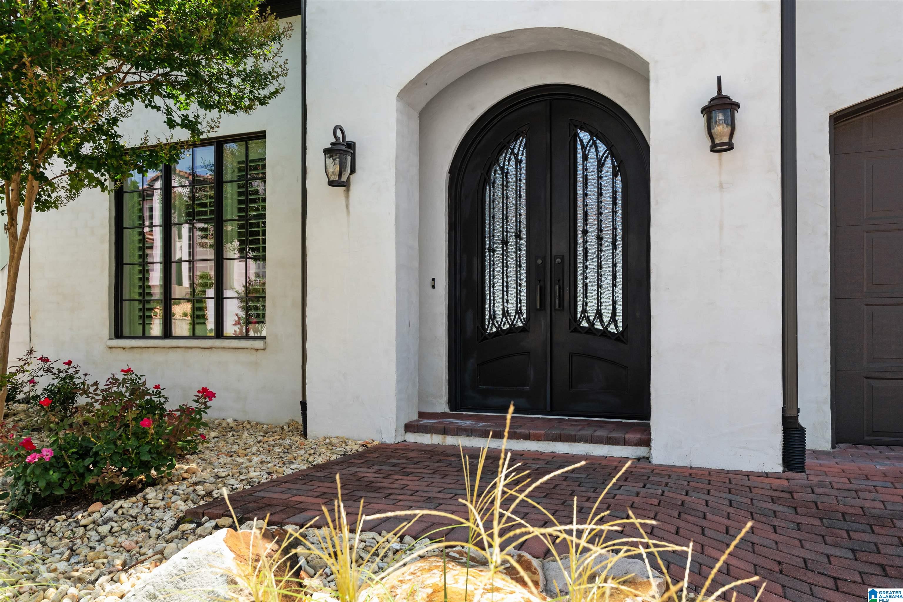 3717 VILLA DRIVE