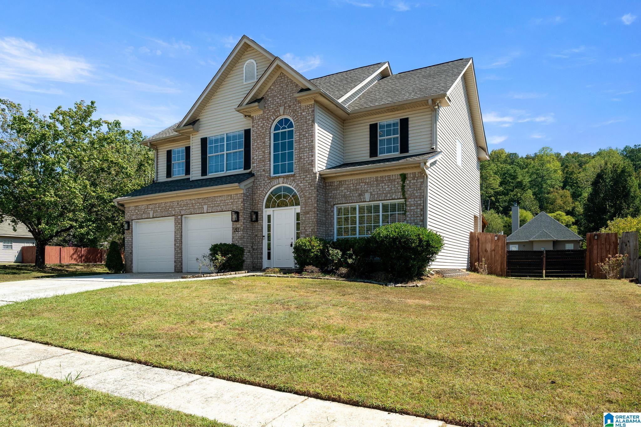 2430 FOREST LAKES LANE