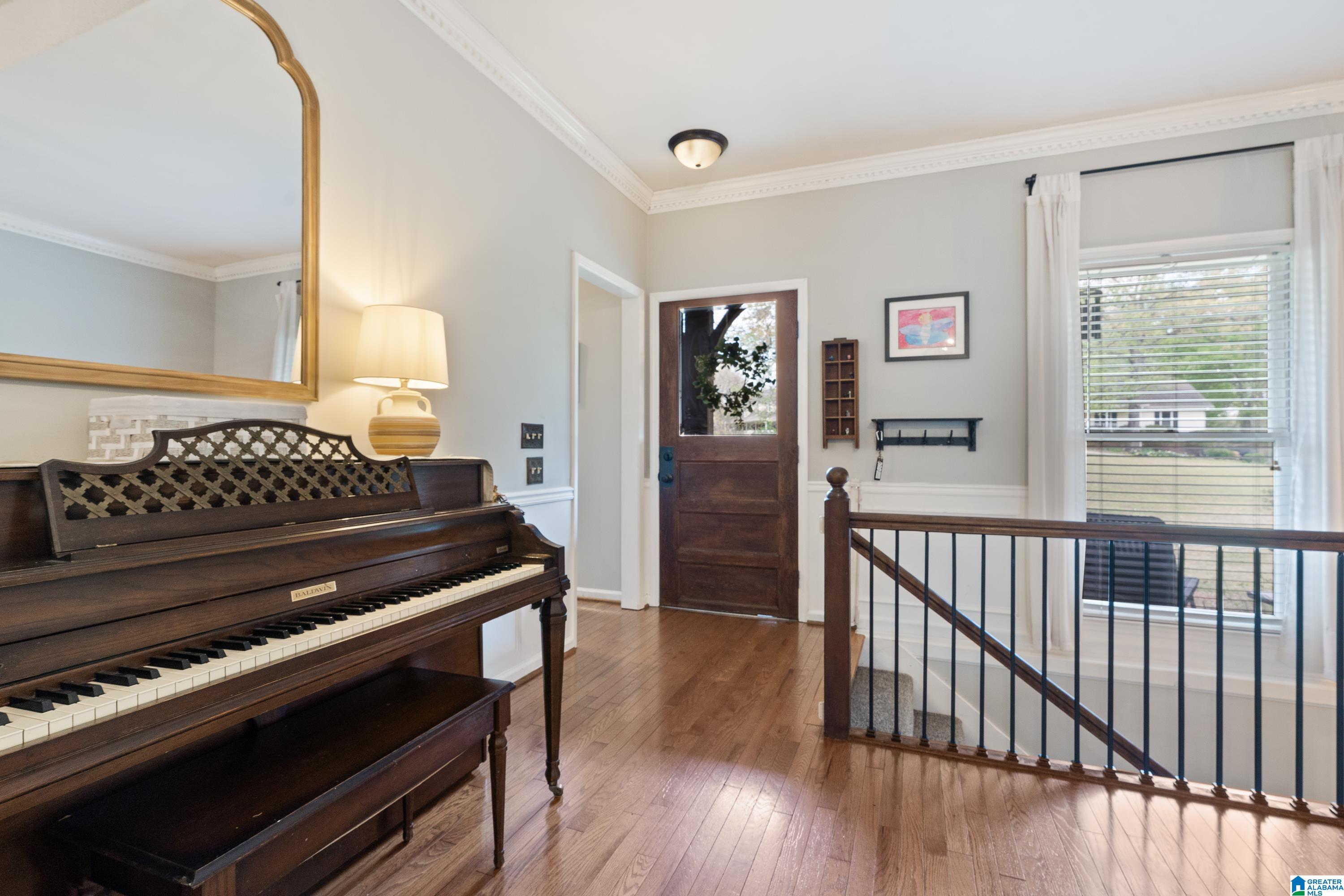 4010 MEADOWOOD DRIVE