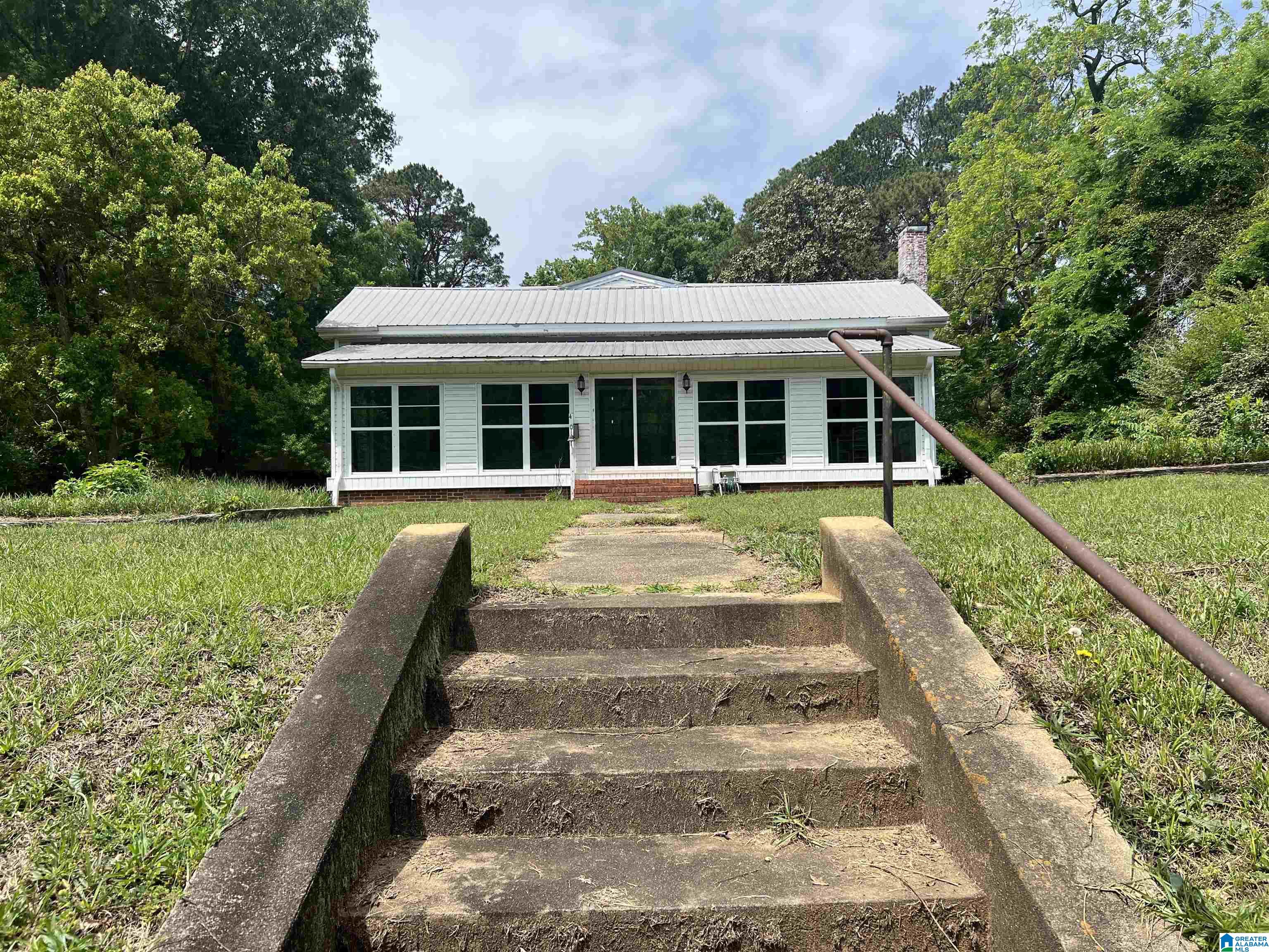 420 WEST STREET