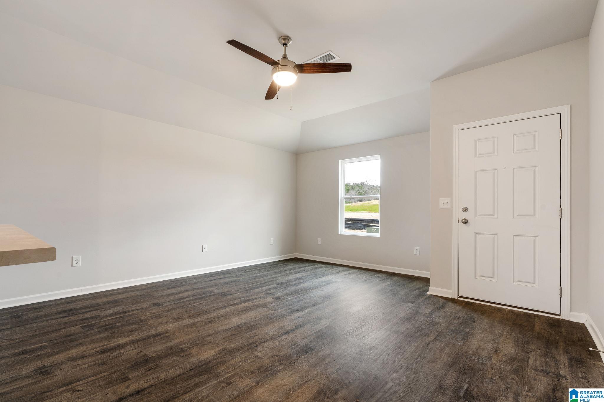 220 NEW HAVEN CIRCLE