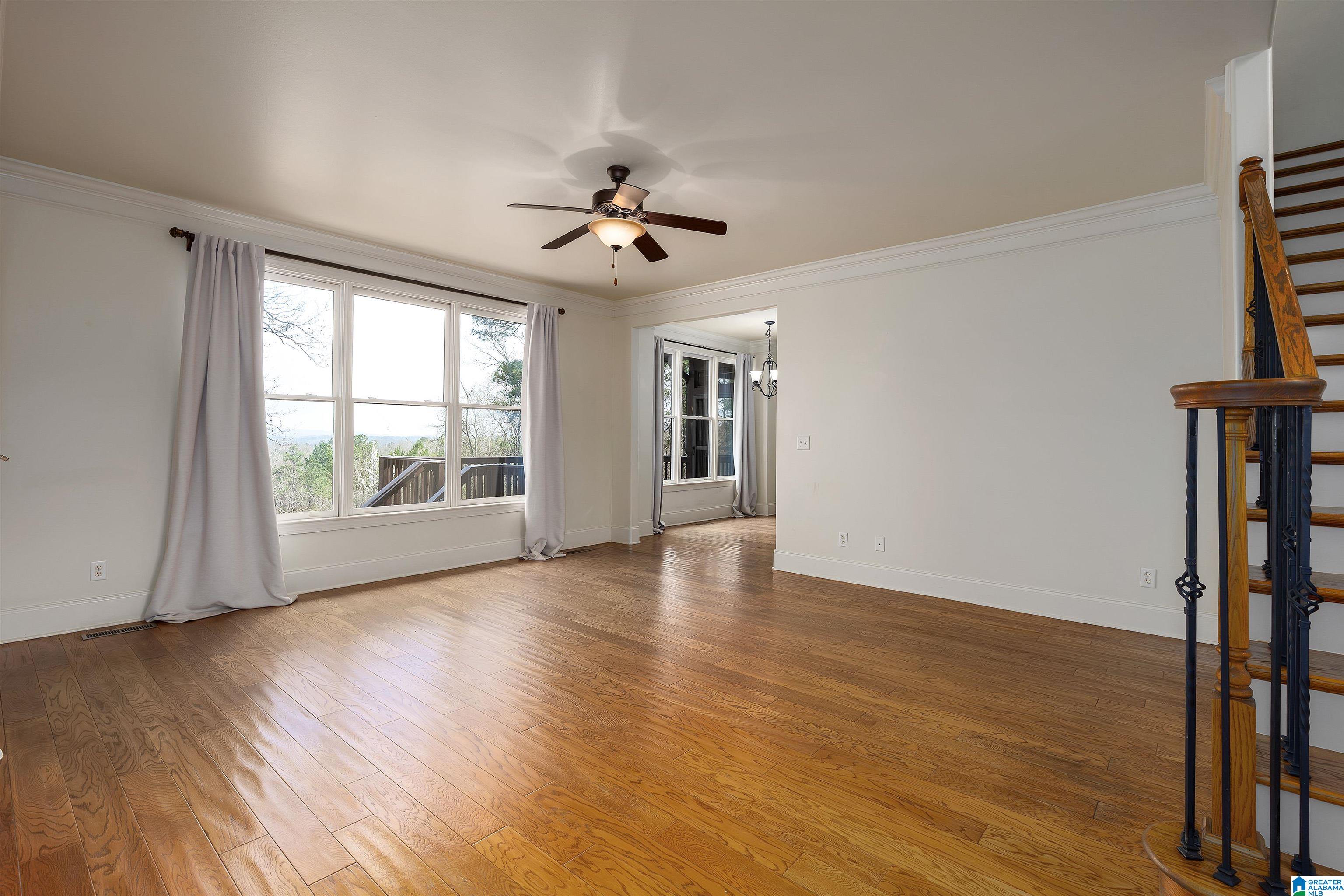 2166 LAKEVIEW TRACE