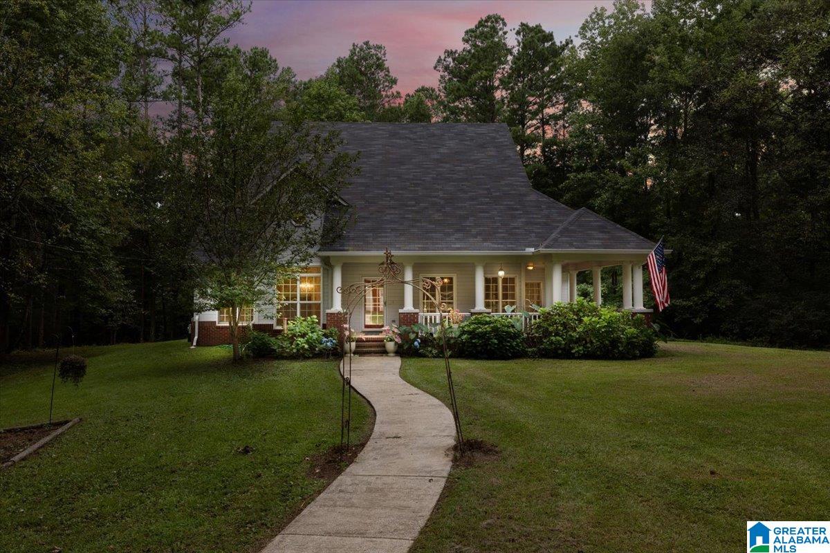 Photo 1 of 68 — 18110 HIGHWAY 55, STERRETT, AL 35147