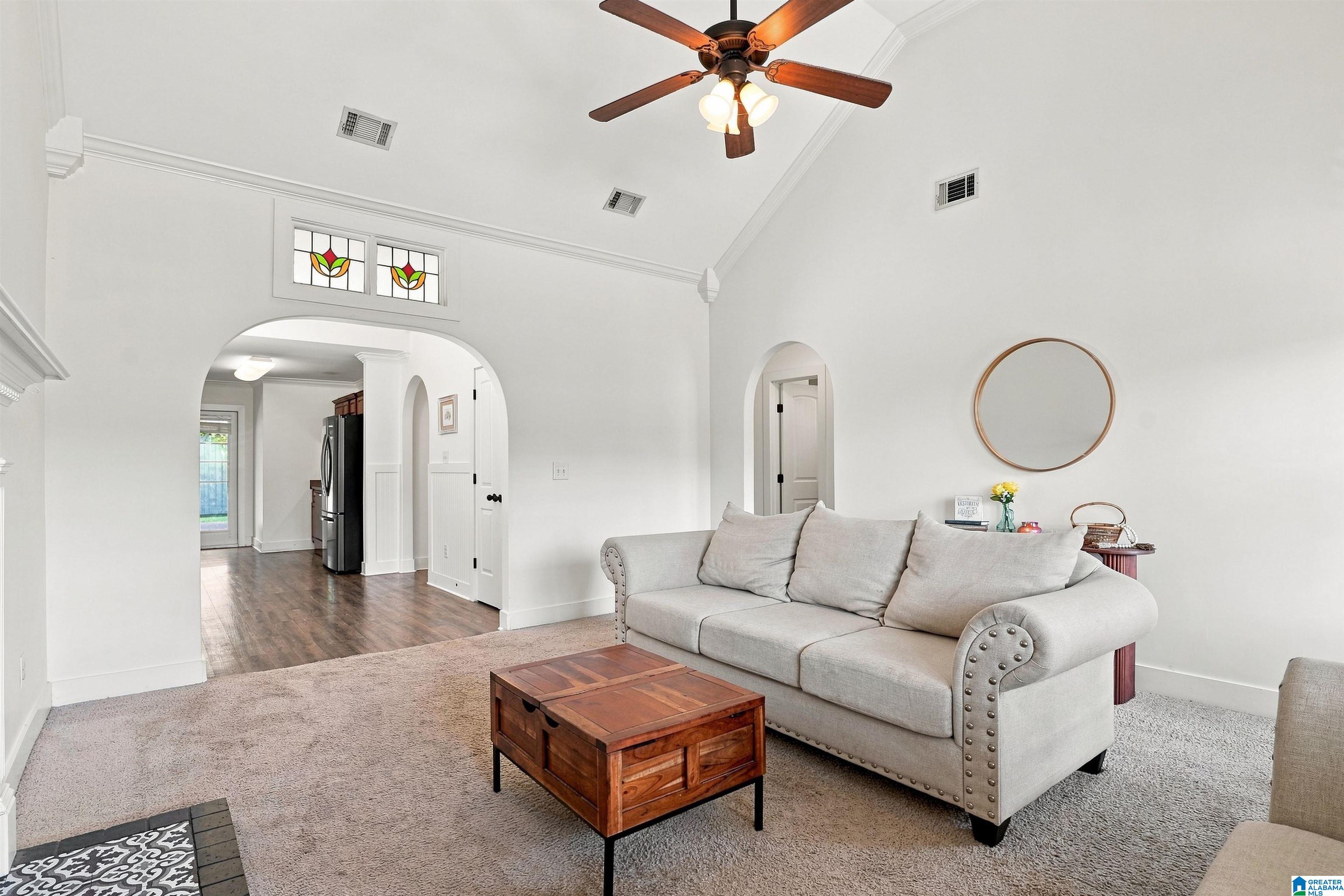 213 ROSSBURG DRIVE