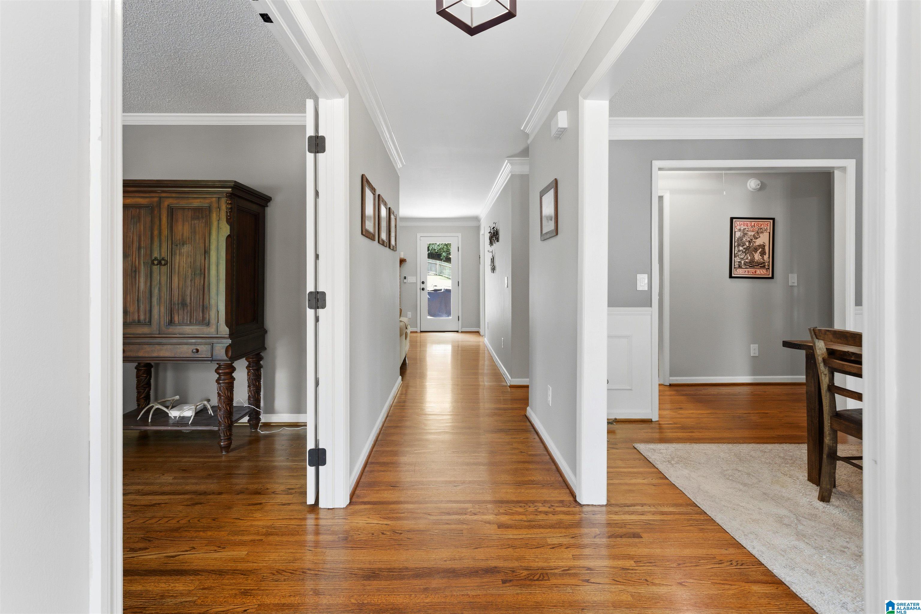 5172 VALLEYBROOK CIRCLE