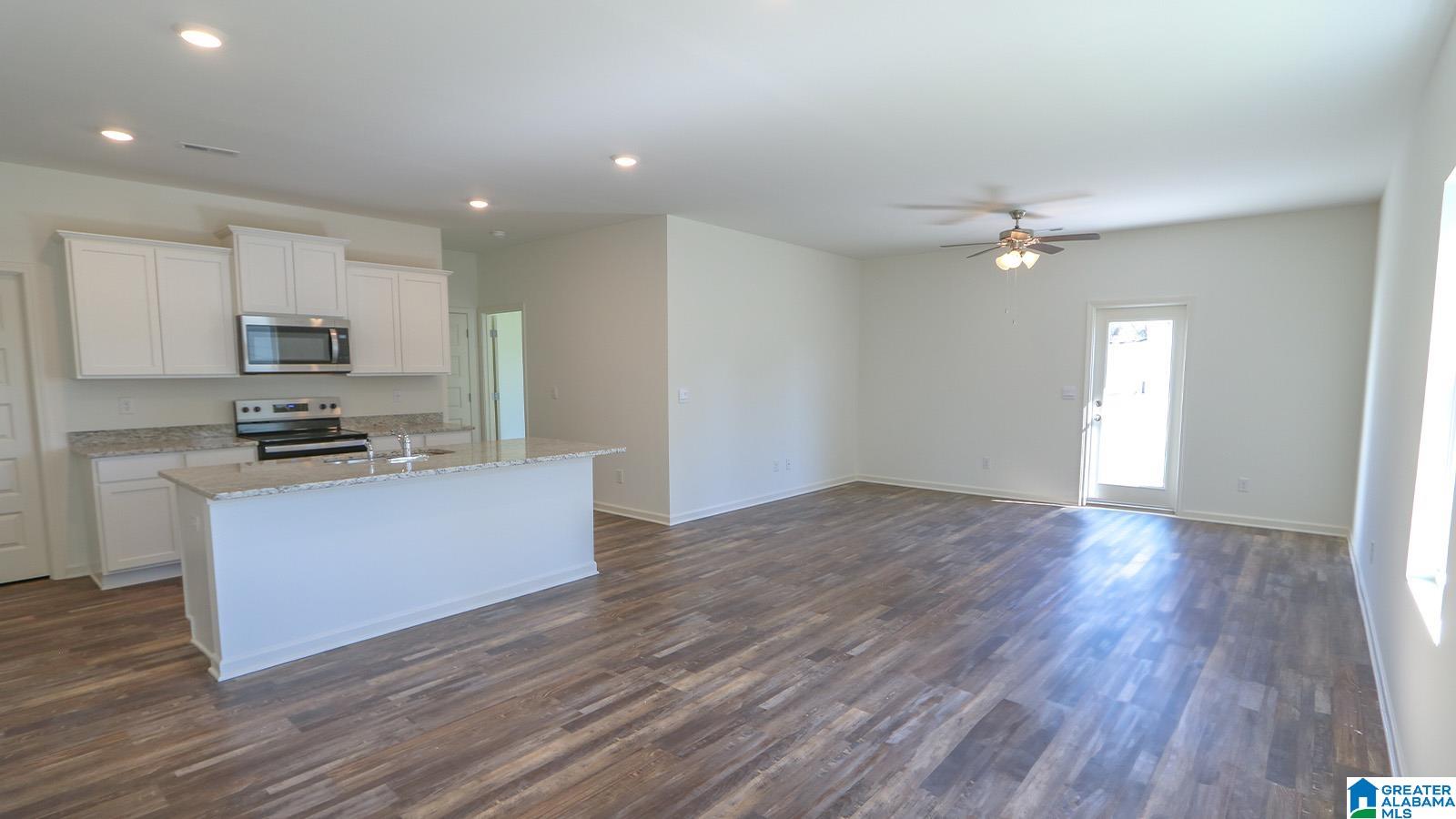 829 PEAVINE CROSSING PARKWAY