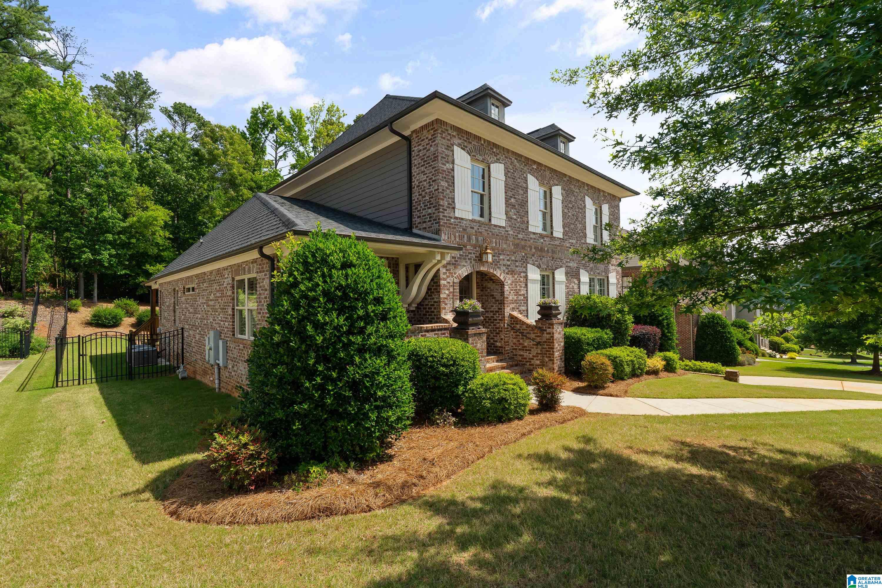 1075 MAGNOLIA RUN