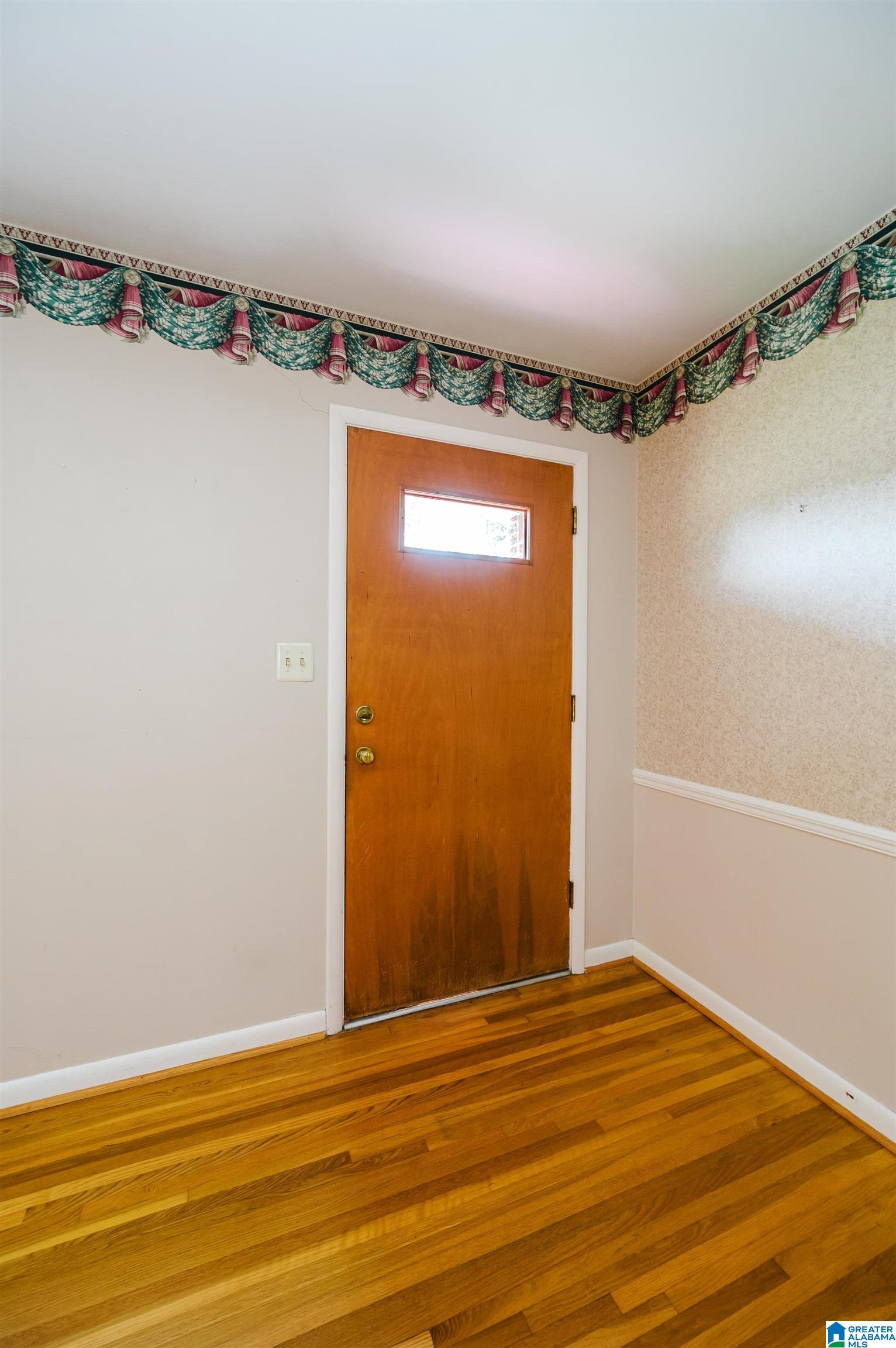 148 RIDGEMOOR DRIVE