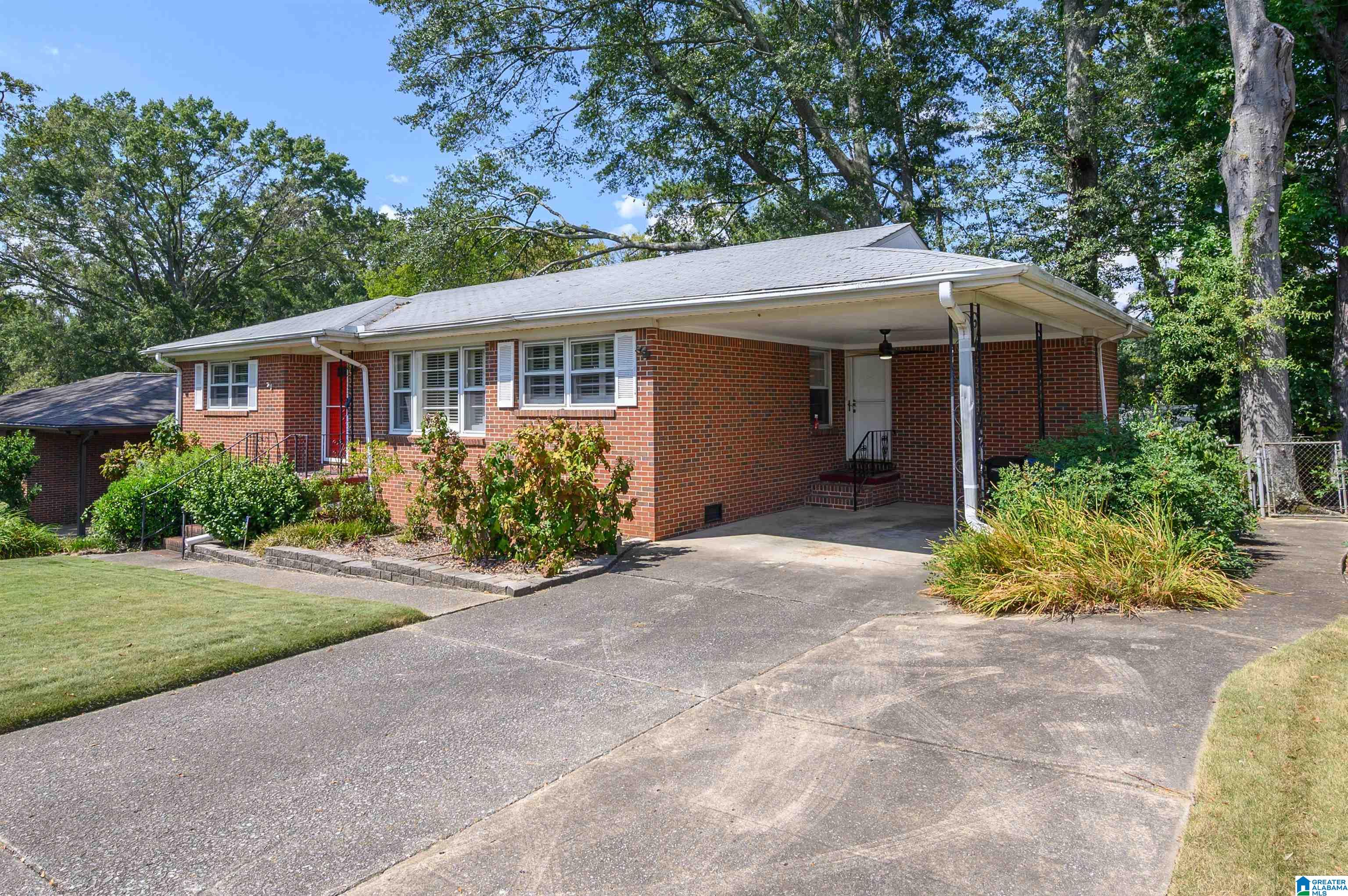 148 RIDGEMOOR DRIVE
