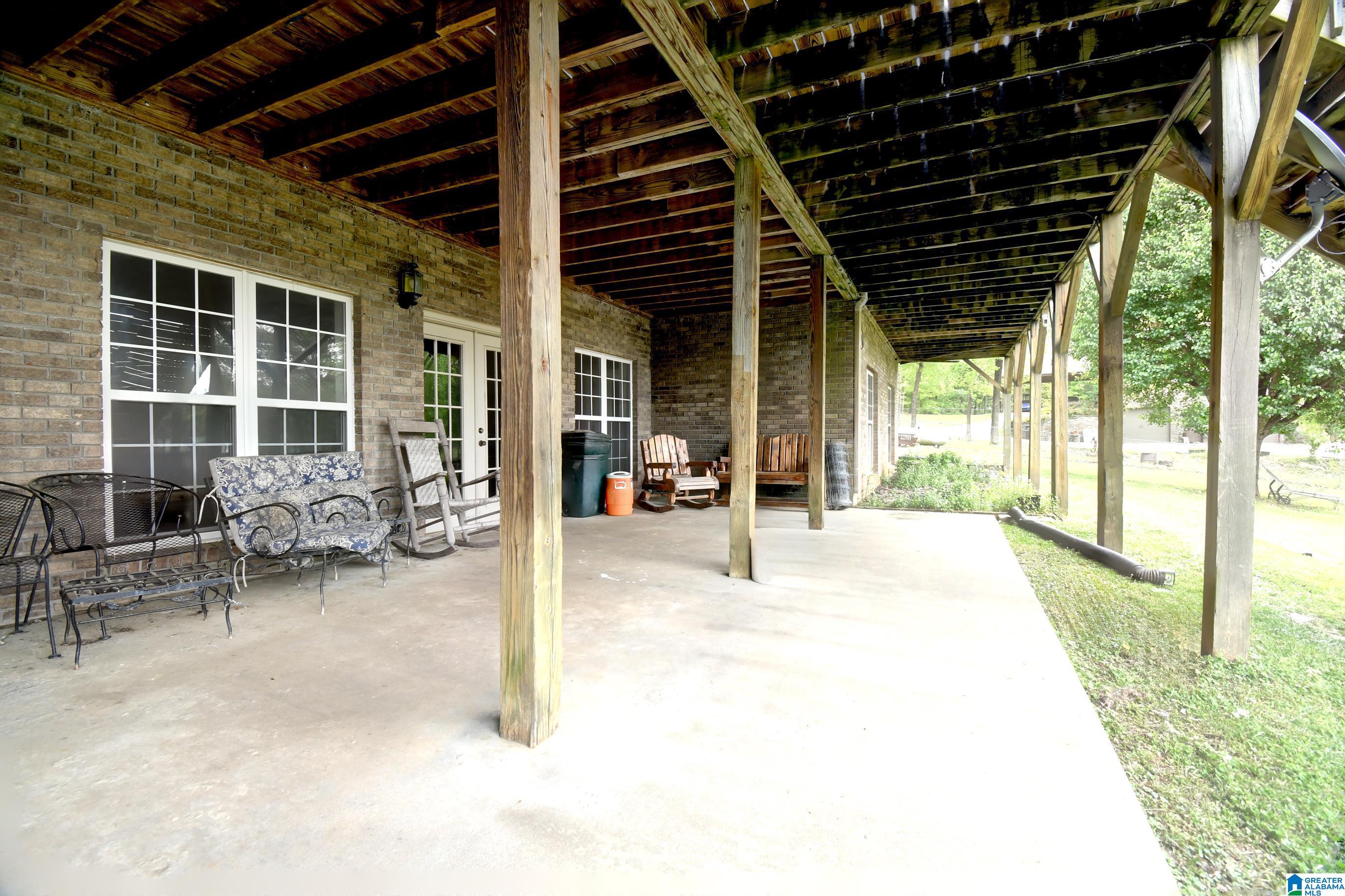 216 MULBERRY LANE